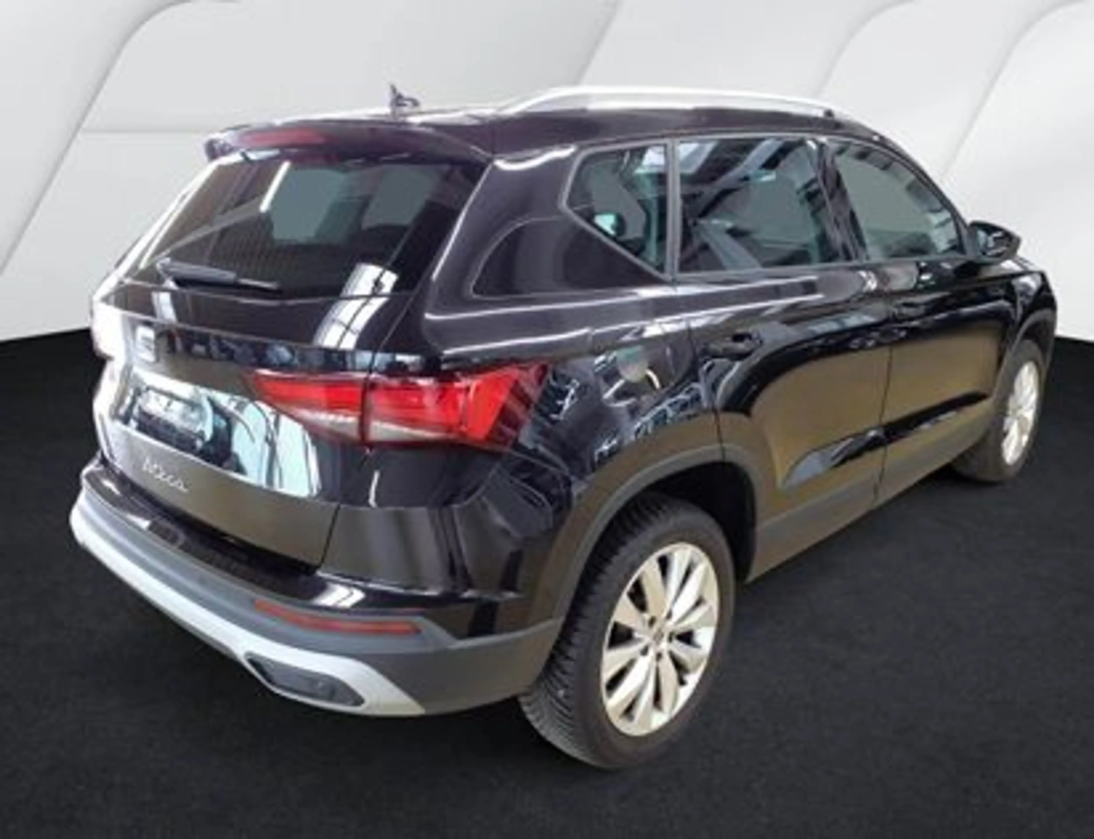 SEAT Ateca Style *AHK*NAVI*LED*KAMERA*KEYLESS*SHZ* — photo 3