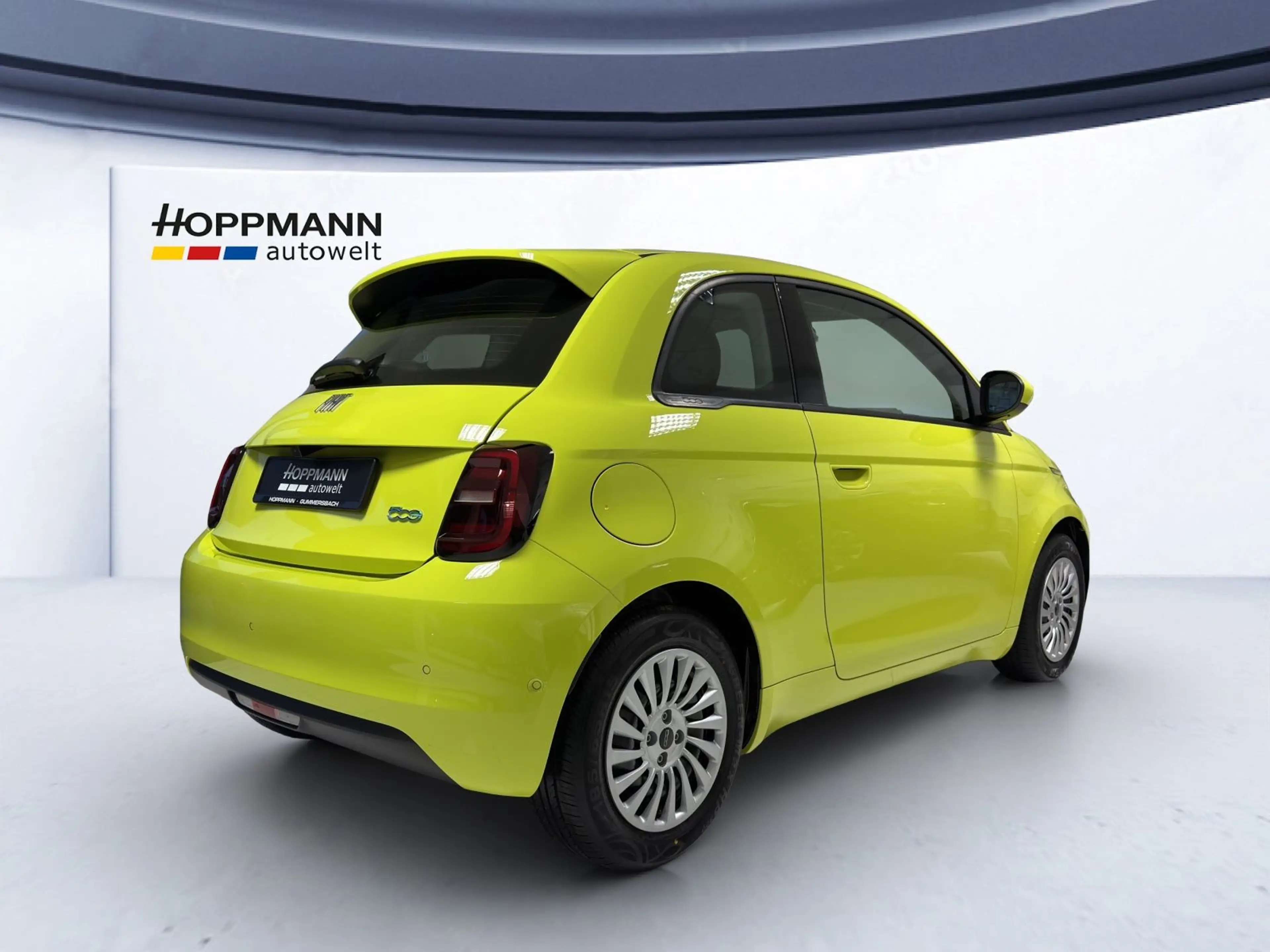 Fiat 500e *NAVI*SHZ*PDC*CARPLAY*KLIMAAUTOMATIK* — photo 3