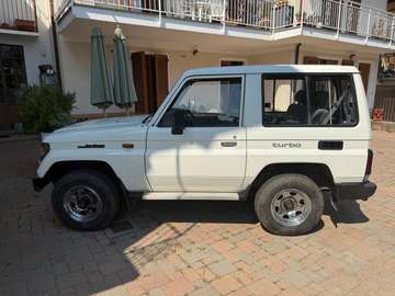 Land Cruiser lj70 SW 2.4 td