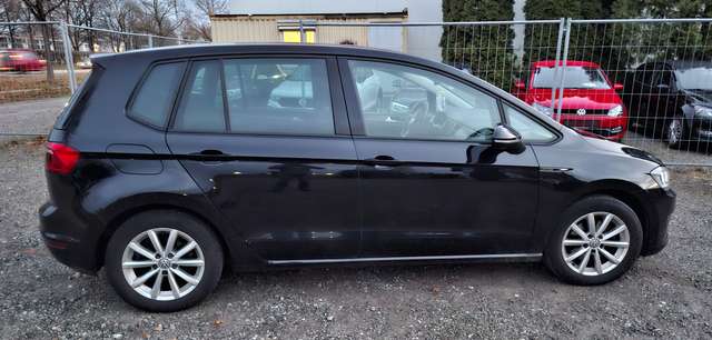 Imagine Volkswagen Golf Sportsvan 1,4 TSI Lounge BMT, AHK, 8 fach ber, Sitzheiz.