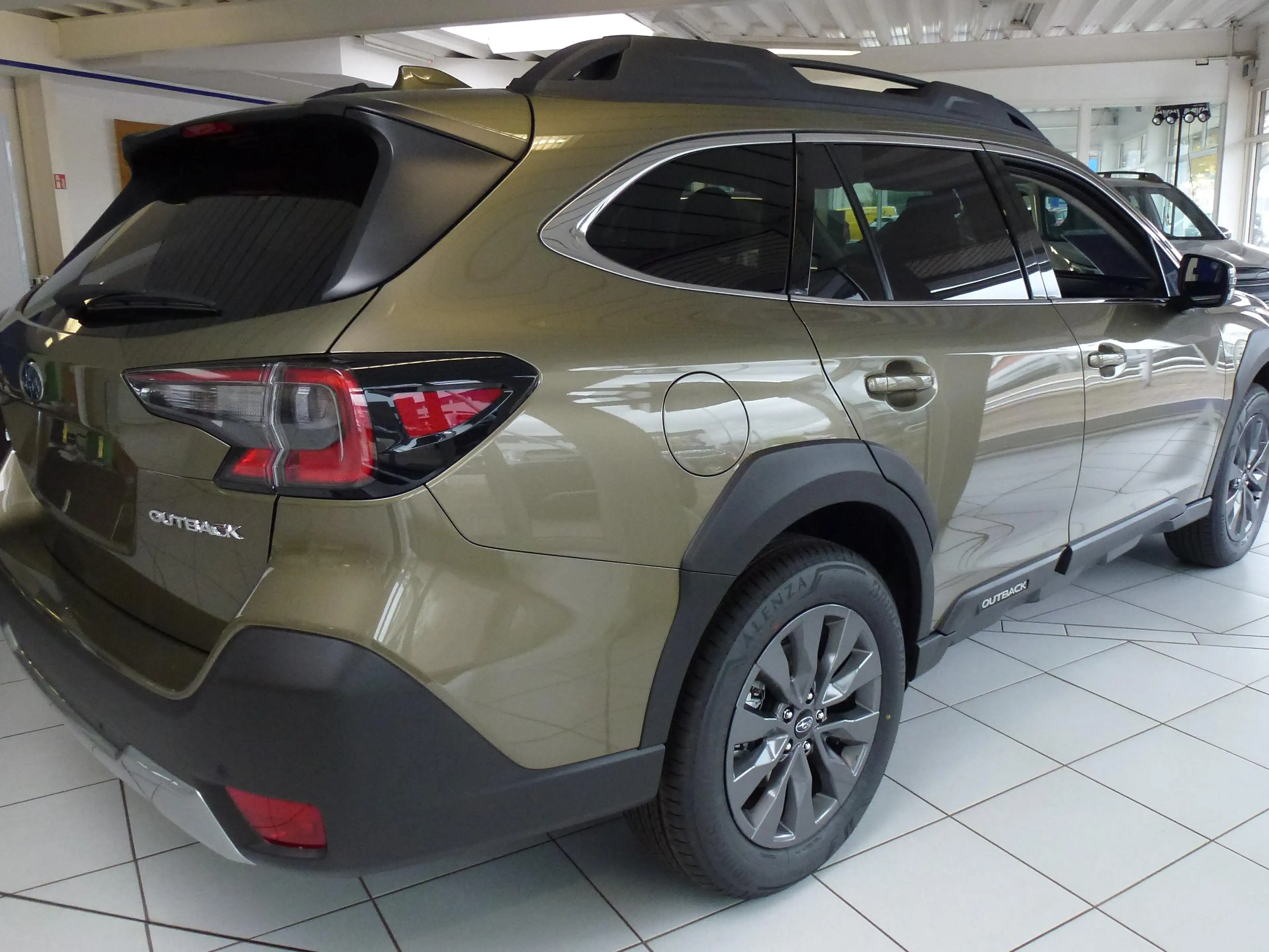 Subaru OUTBACK Outback 2.5i Lineartronic Active — photo 7