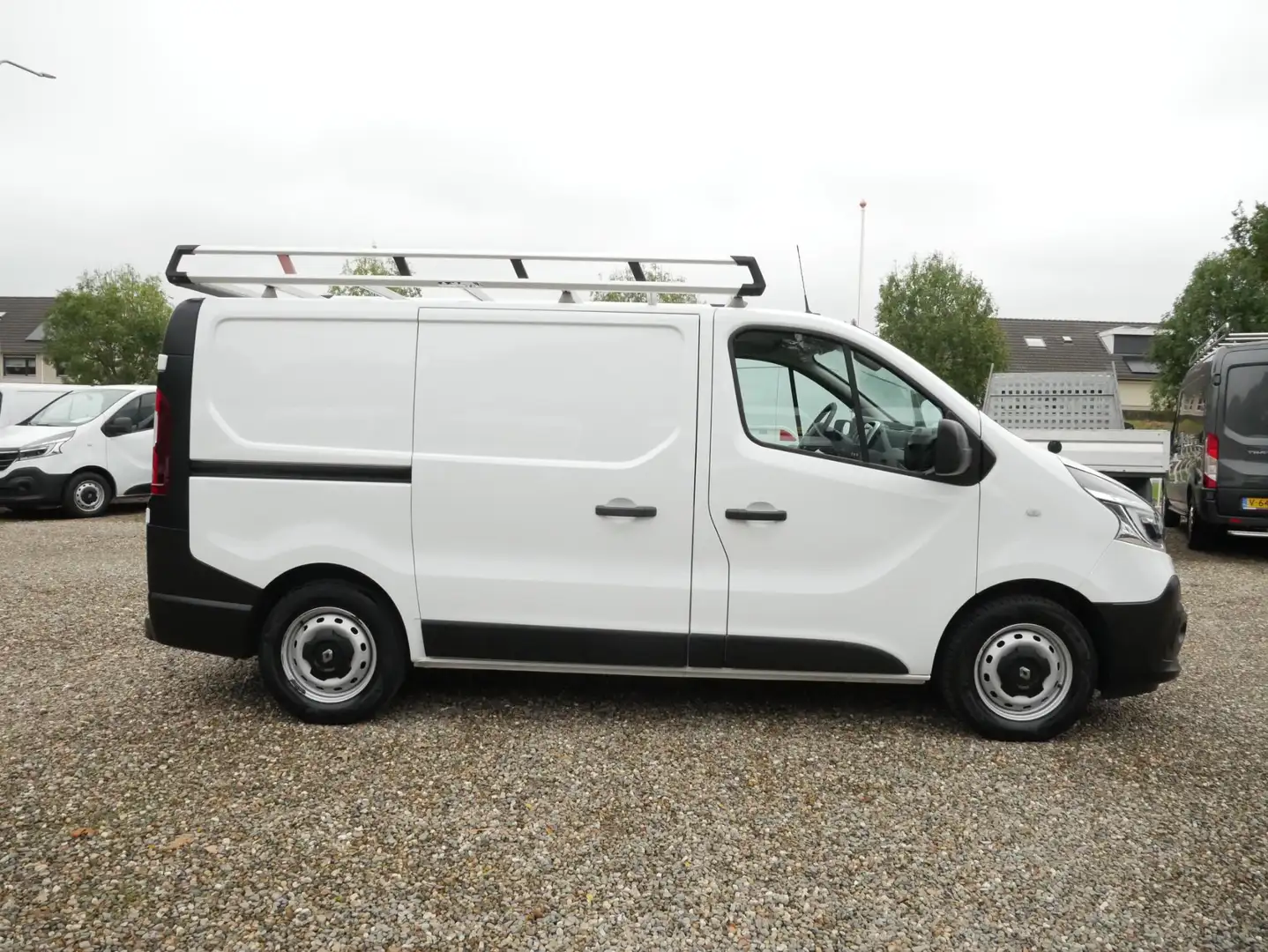Renault Trafic 2.0 dCi 145PK, L1H1, Automaat, Airco - 2