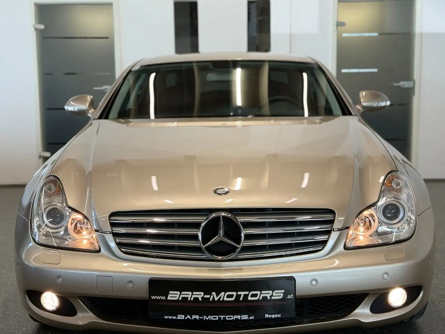 Mercedes-Benz CLS 350 Beige - 2