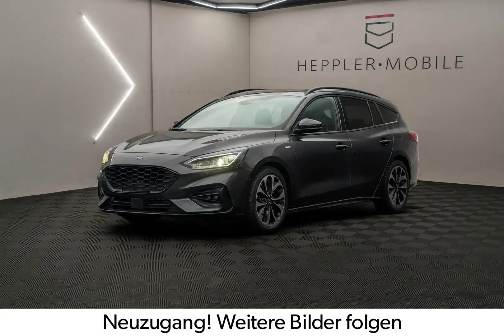 Ford Focus Ford Focus ST-Line X LED Matrix DCT ACC B&O Blis Grau - 1
