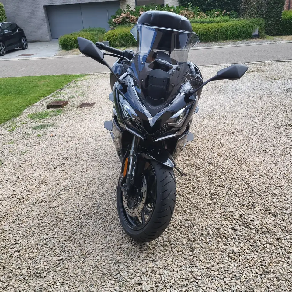 Kawasaki Ninja 1000SX