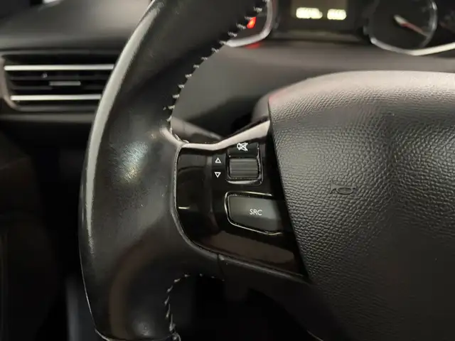 Peugeot 308 SW view 10