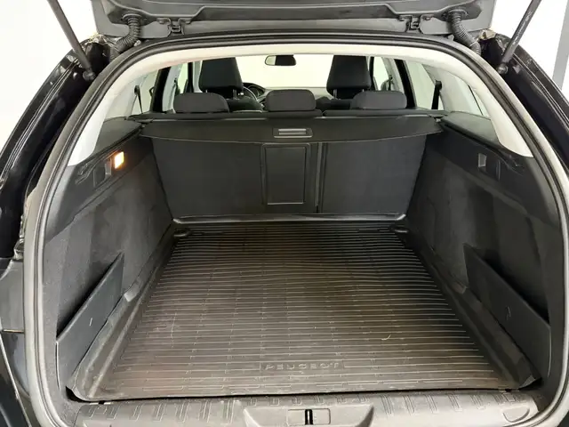 Peugeot 308 view 27