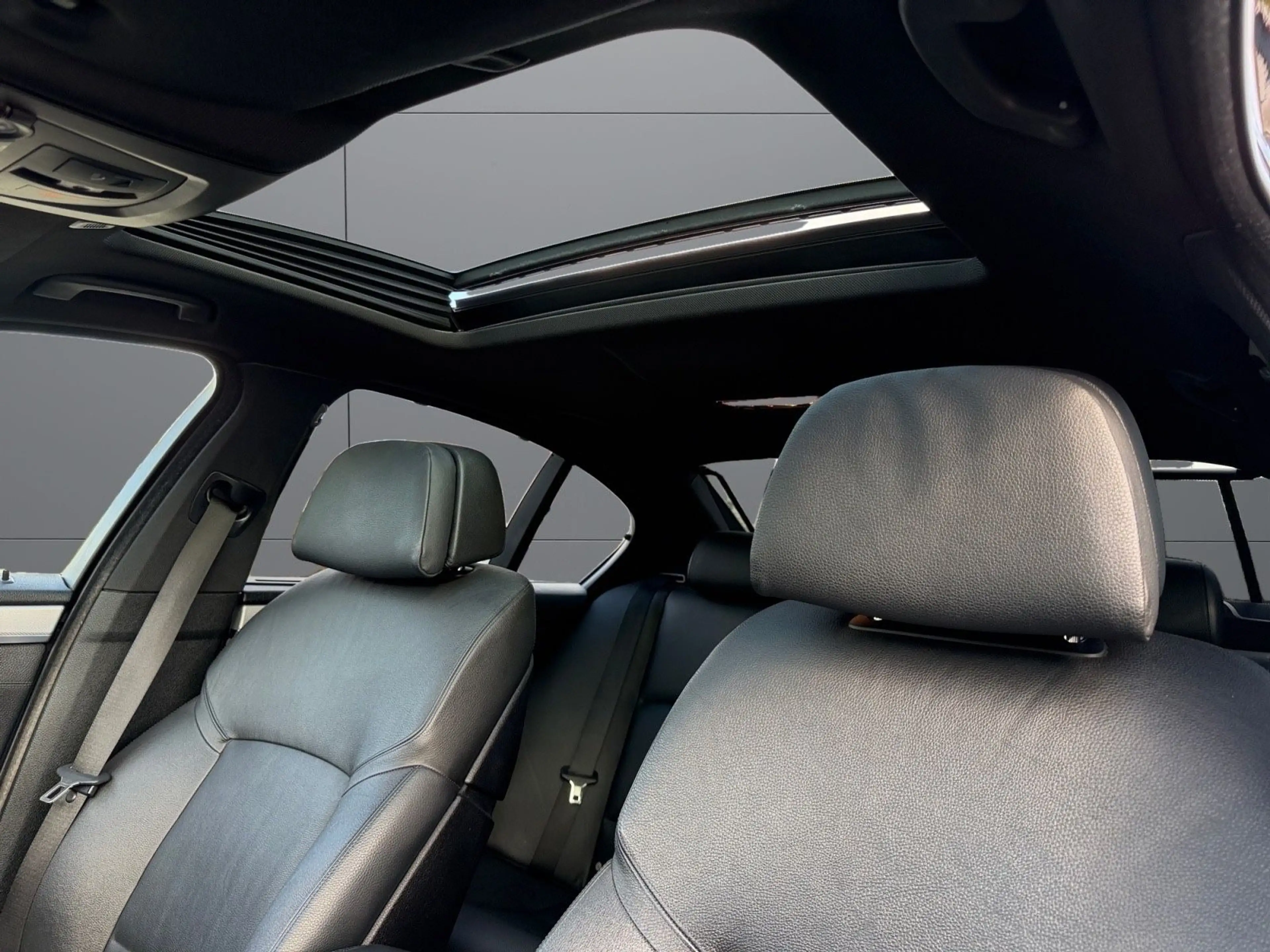 BMW 535 i LIM. M SPORTPAKET, GSD, LEDER, KAMERA, SOFT — photo 10