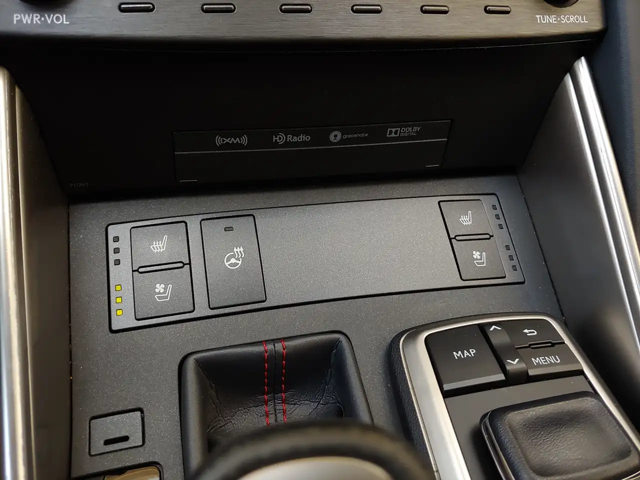 Lexus IS photo Lexus IS