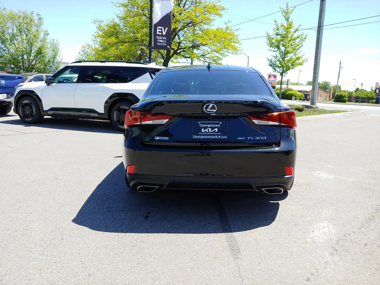 Lexus IS photo Lexus IS