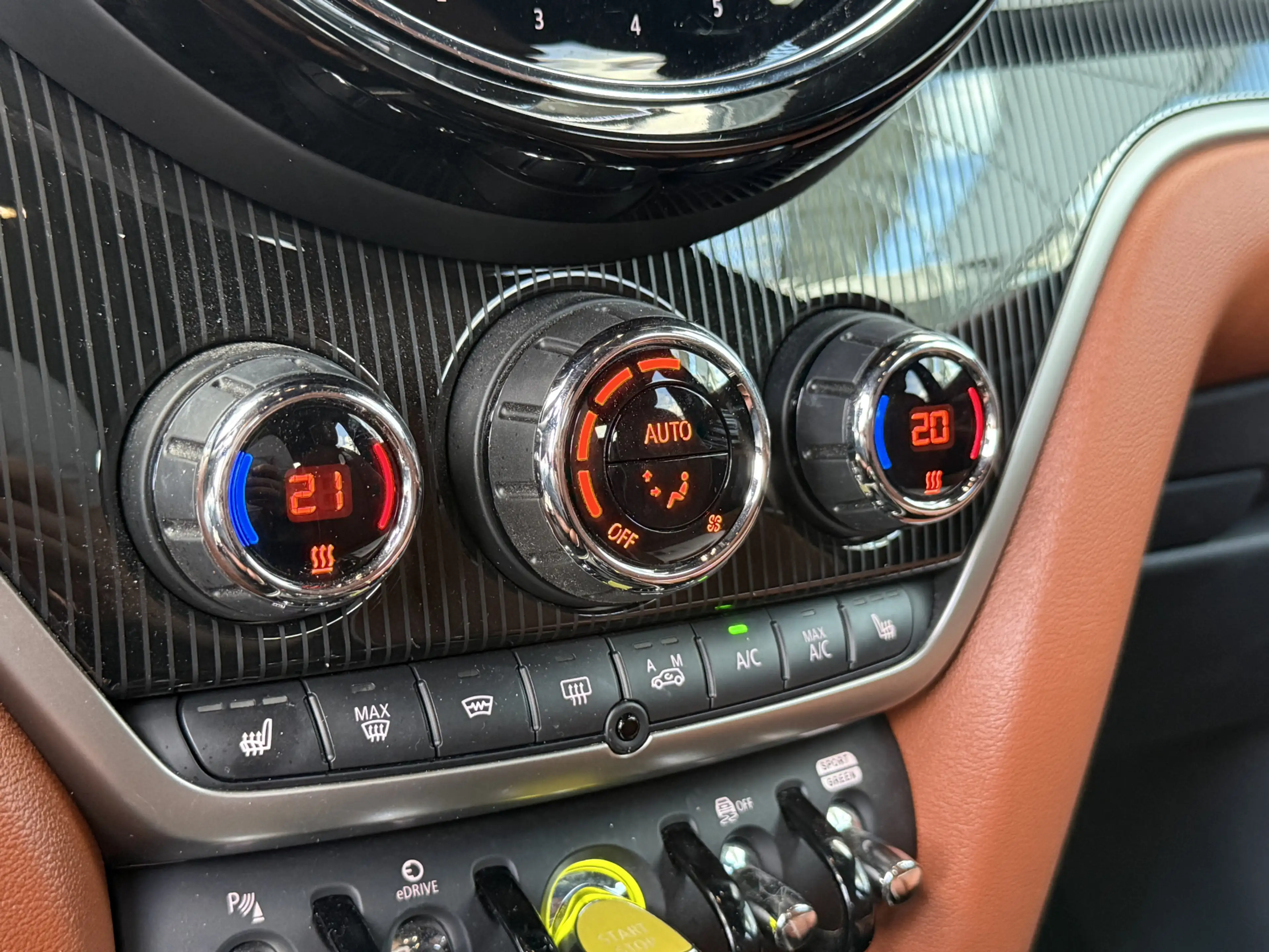 MINI Cooper SE Countryman 1.5 ALL4 Chili JCW TRIM,NAV/CAM,LEER — photo 18