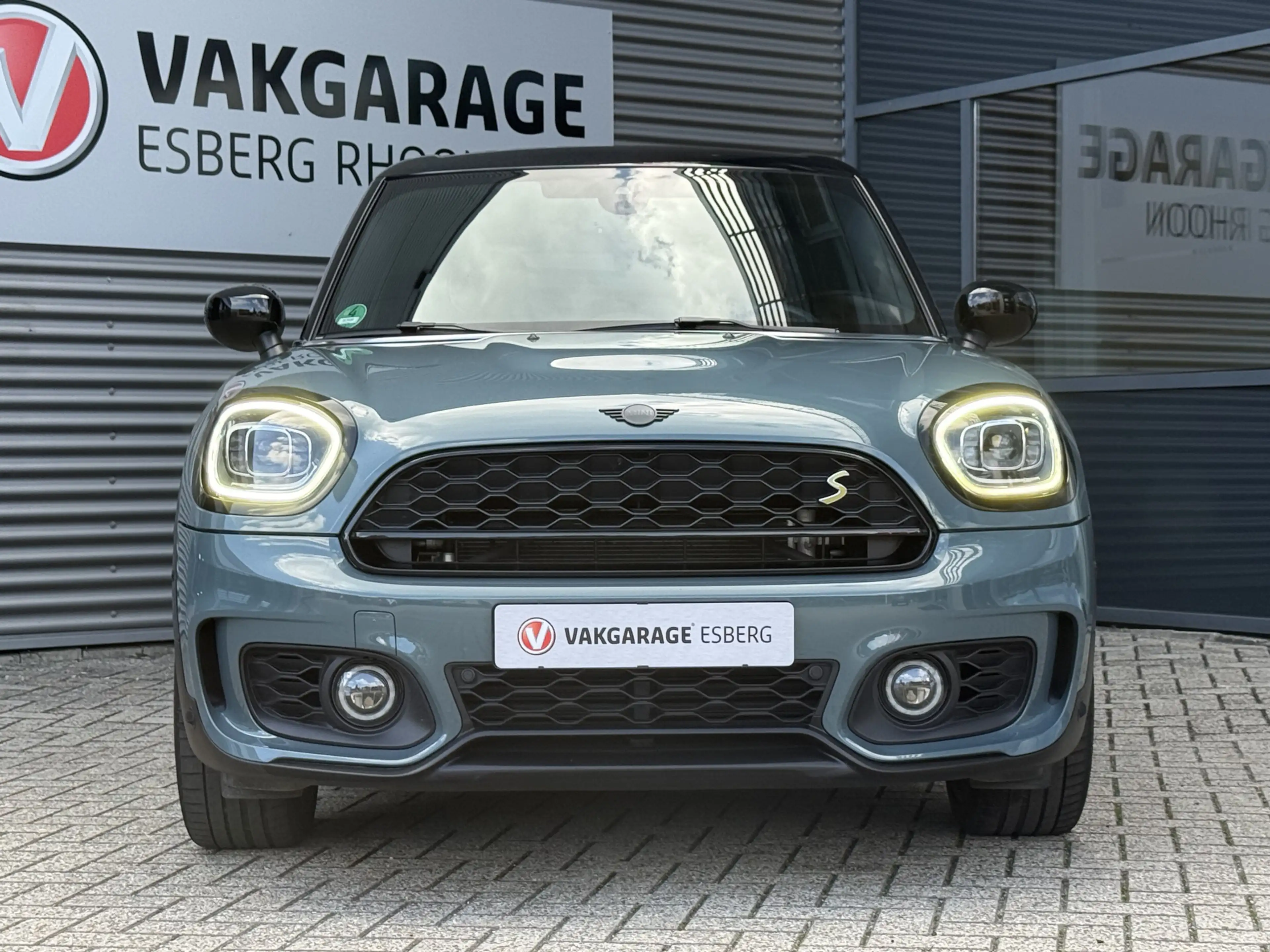 MINI Cooper SE Countryman 1.5 ALL4 Chili JCW TRIM,NAV/CAM,LEER — photo 2