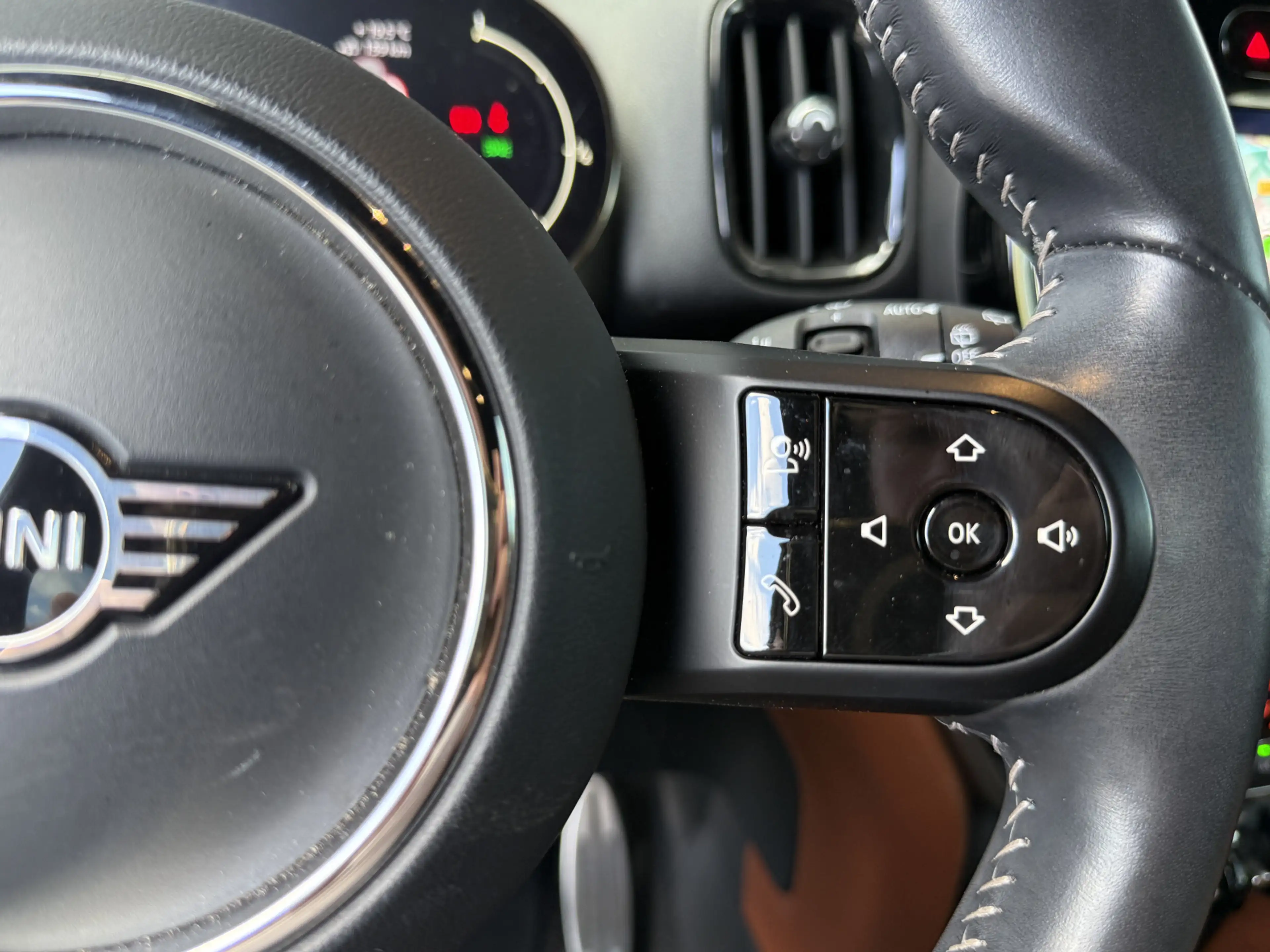 MINI Cooper SE Countryman 1.5 ALL4 Chili JCW TRIM,NAV/CAM,LEER — photo 14