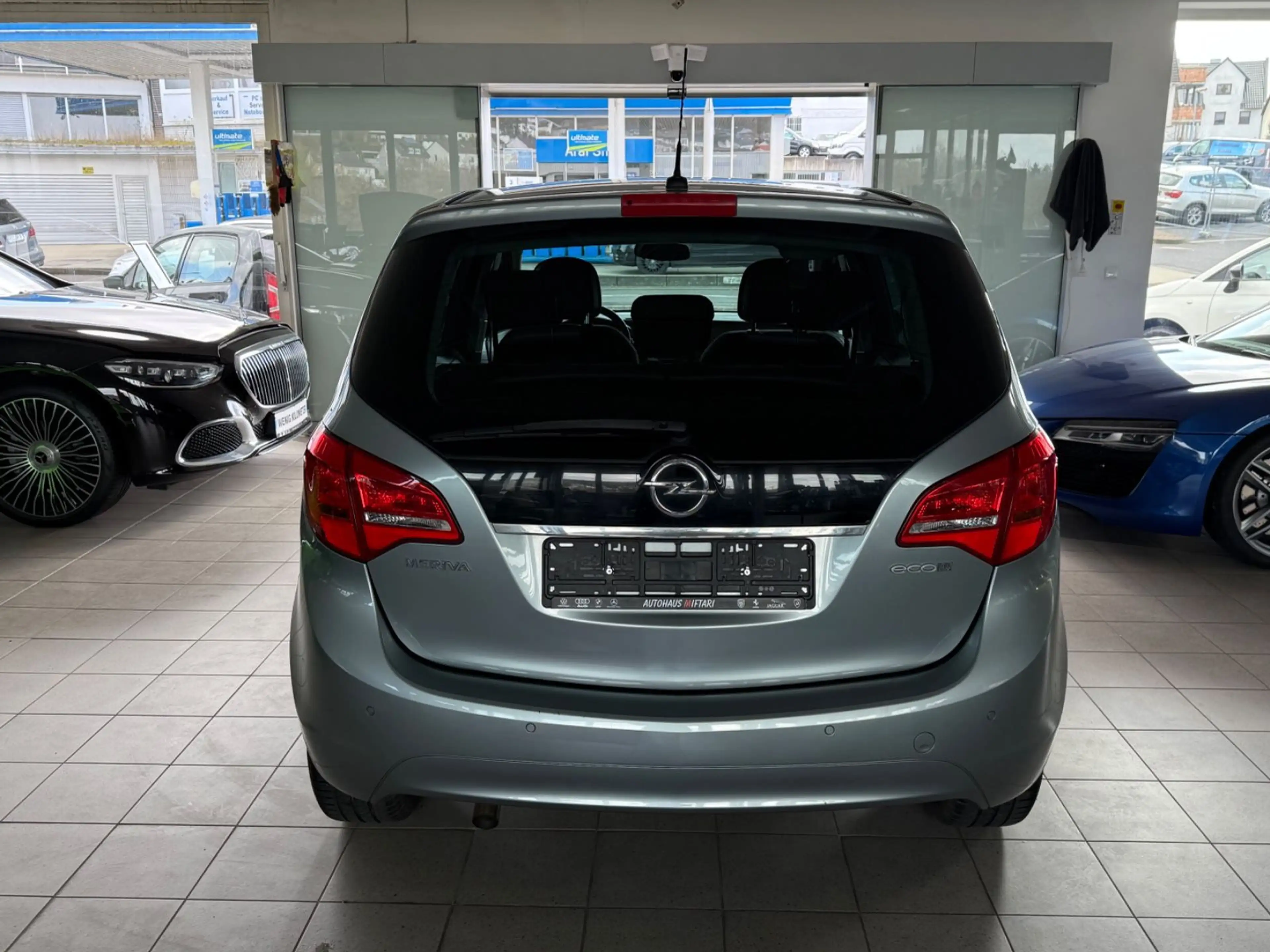 Opel Meriva B 1.4 Design Edition PDC SHZ Klima Tempom — photo 8