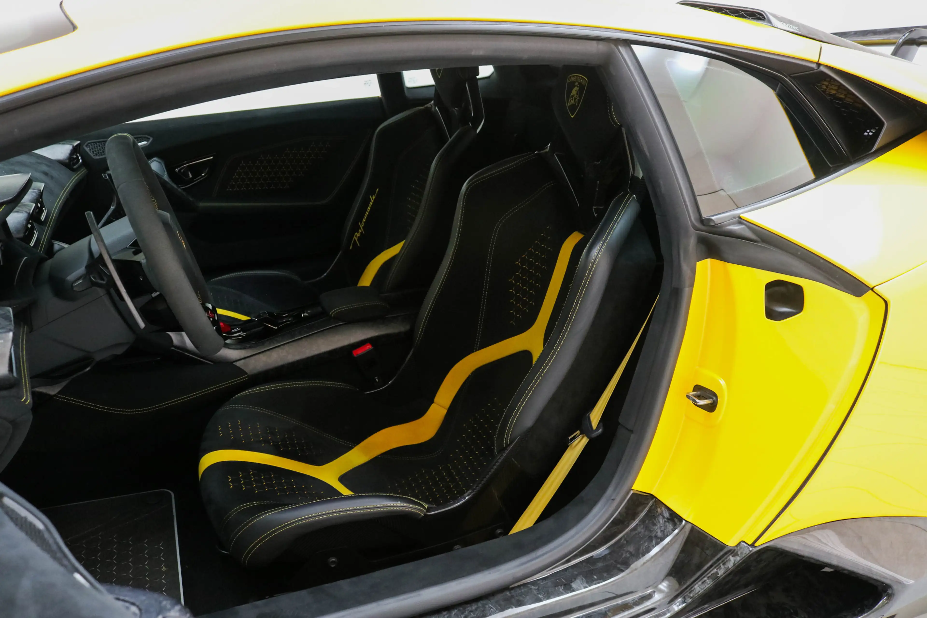 Lamborghini Huracán 5.2 V10 Performante Lift - Carbon seats - Novitec — photo 9
