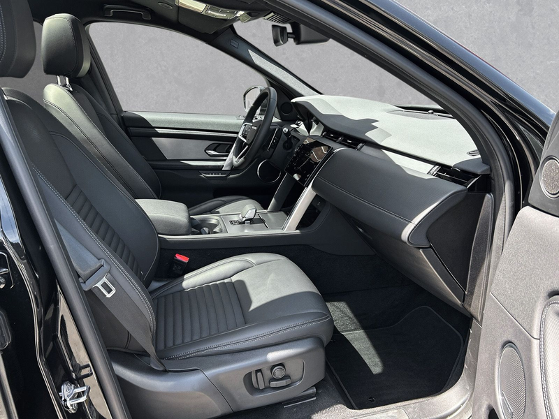 Land Rover Discovery Sport Hybrid Dynamic SE AWD — photo 3