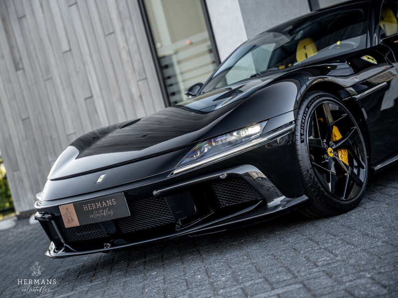 Ferrari 12 Cilindri 6.5 V12 / Full Carbon / Passenger / Lift / Pano / — photo 6