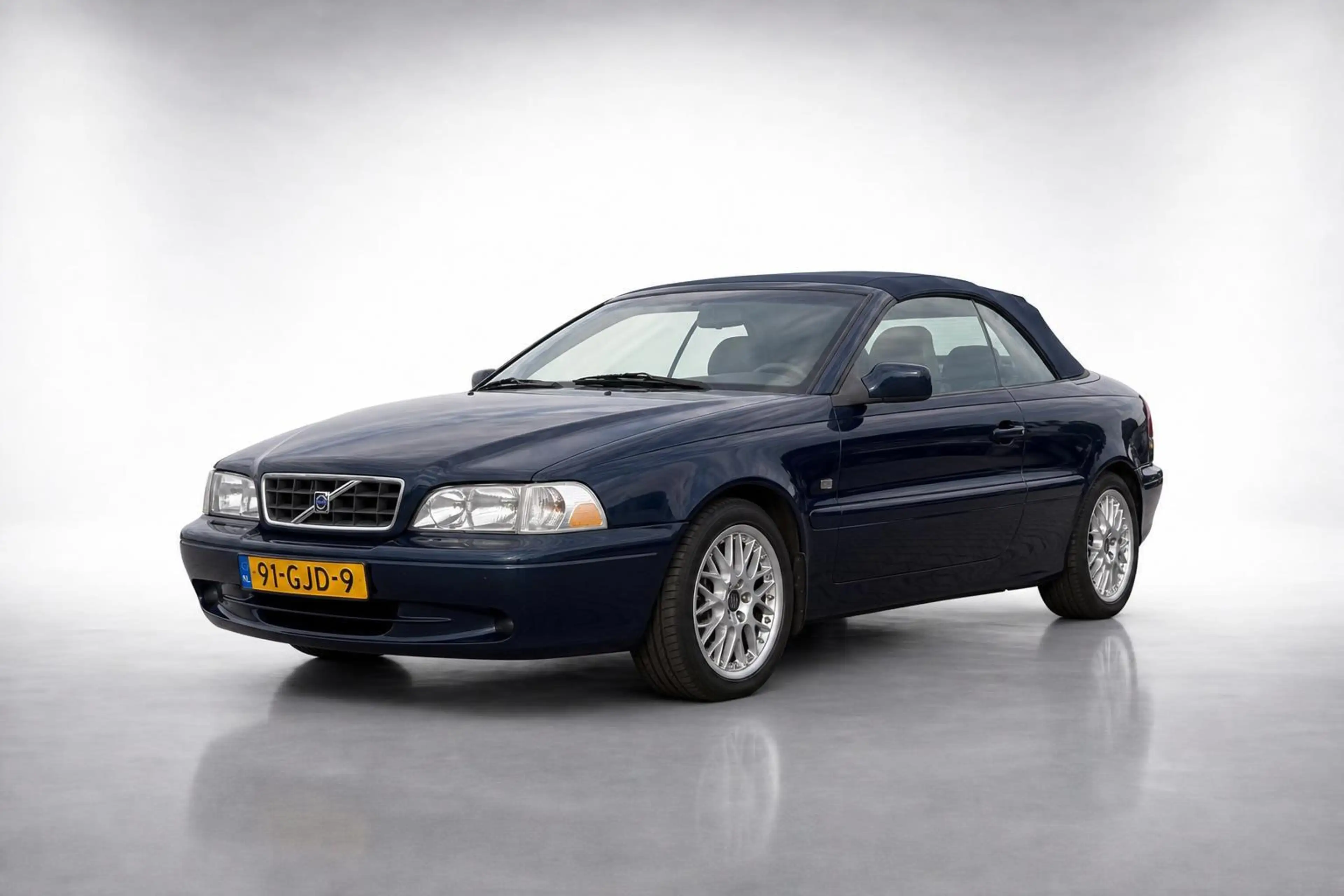 Volvo C70 Convertible 2.0 T - 5 cilinder|zeer goede staat|on — photo 5