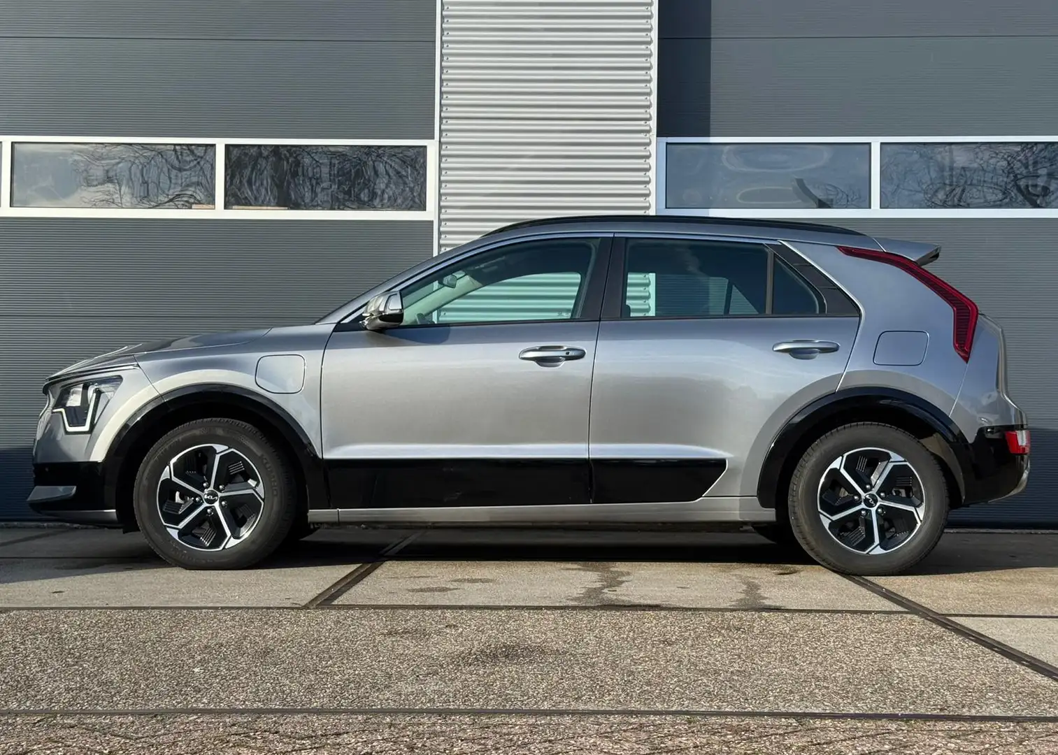 Kia Niro 1.6 GDi PHEV DynamicPlusLine |Camera |ACC Gris - 2