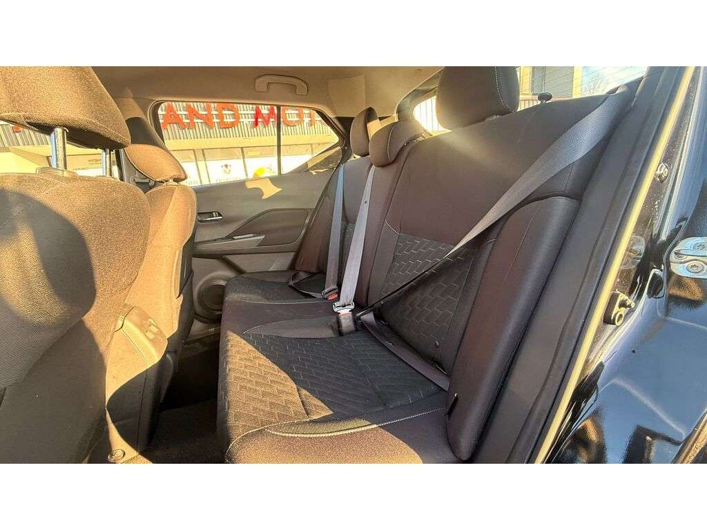 2024 Nissan Kicks — view 13