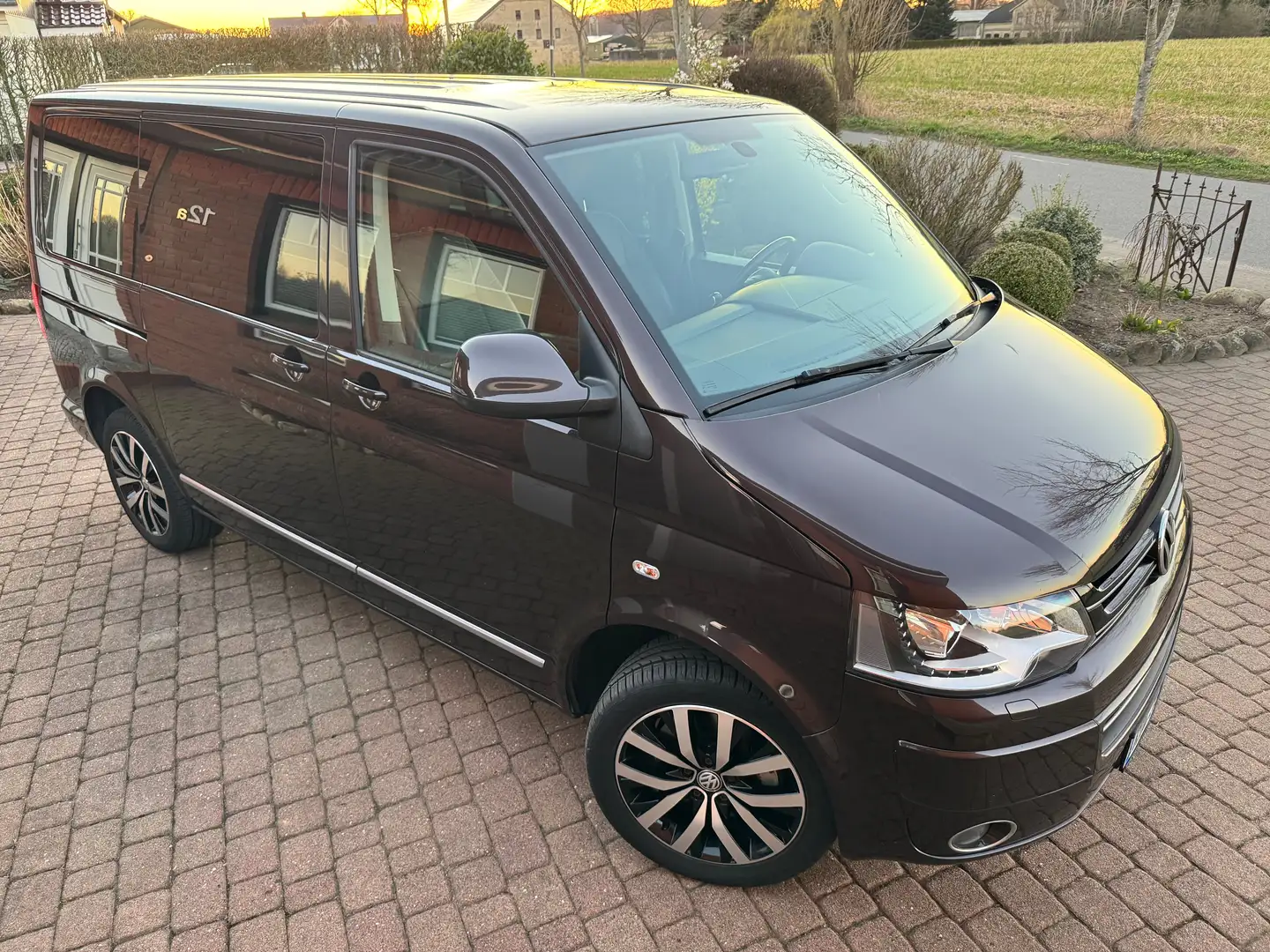Volkswagen T5 Multivan Multivan DSG Highline Marrón - 1