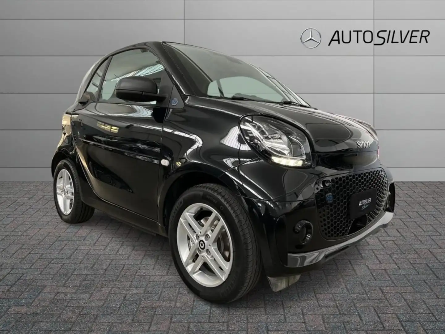 smart forTwo EQ Pure 4,6 kW Noir - 1