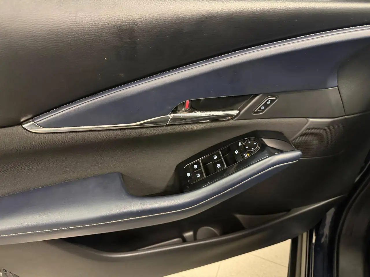 Mazda CX-30 — photo 8 sur 14