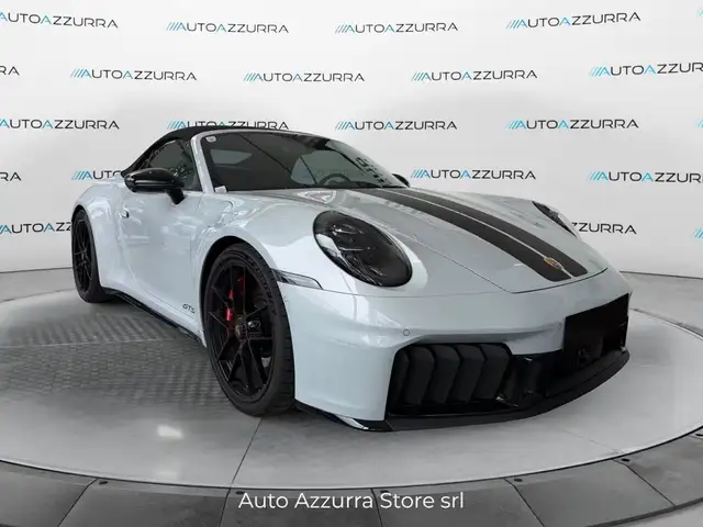 Porsche 911 main image