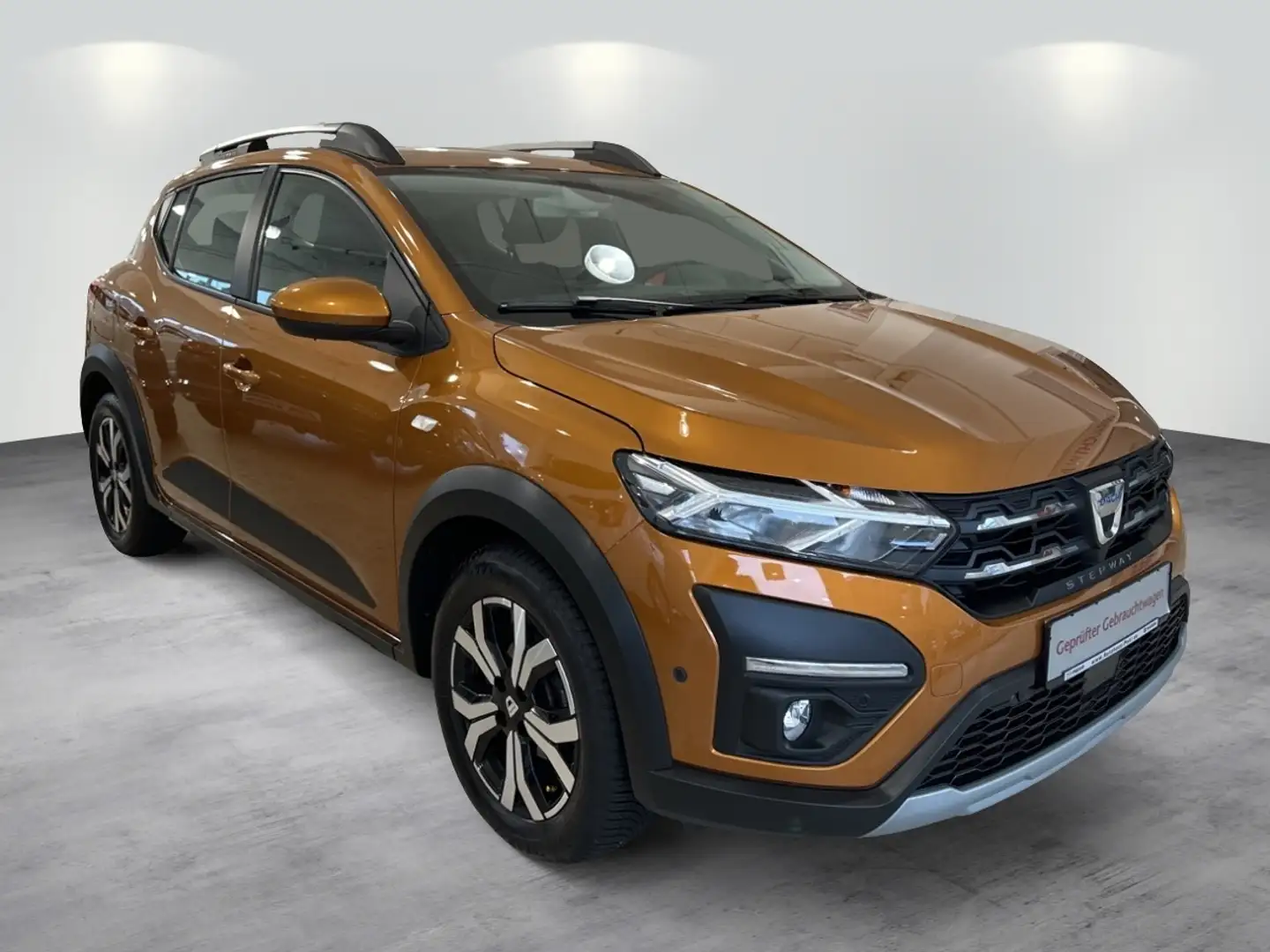 Dacia Sandero Stepway 1.Hd GJR Orange - 1