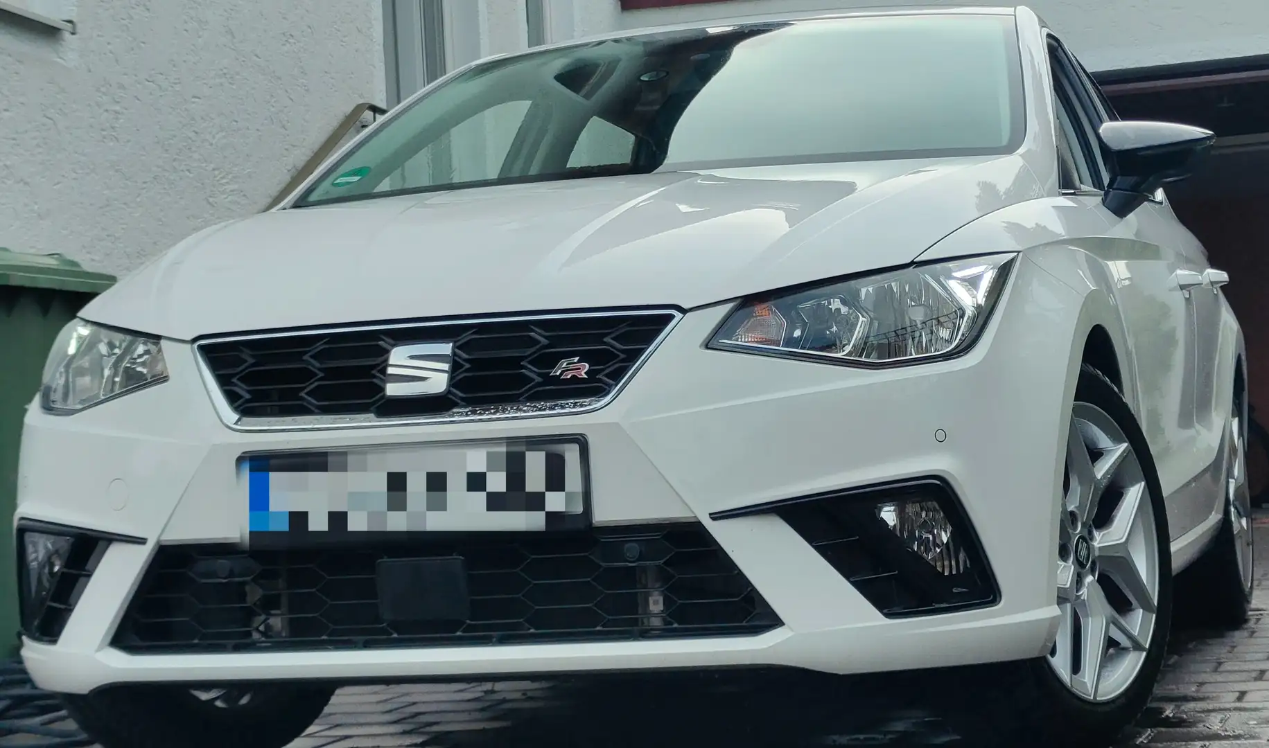 SEAT Ibiza Seat Ibiza FR 85 kW (116 PS) - Service&Reifen Neu Weiß - 1
