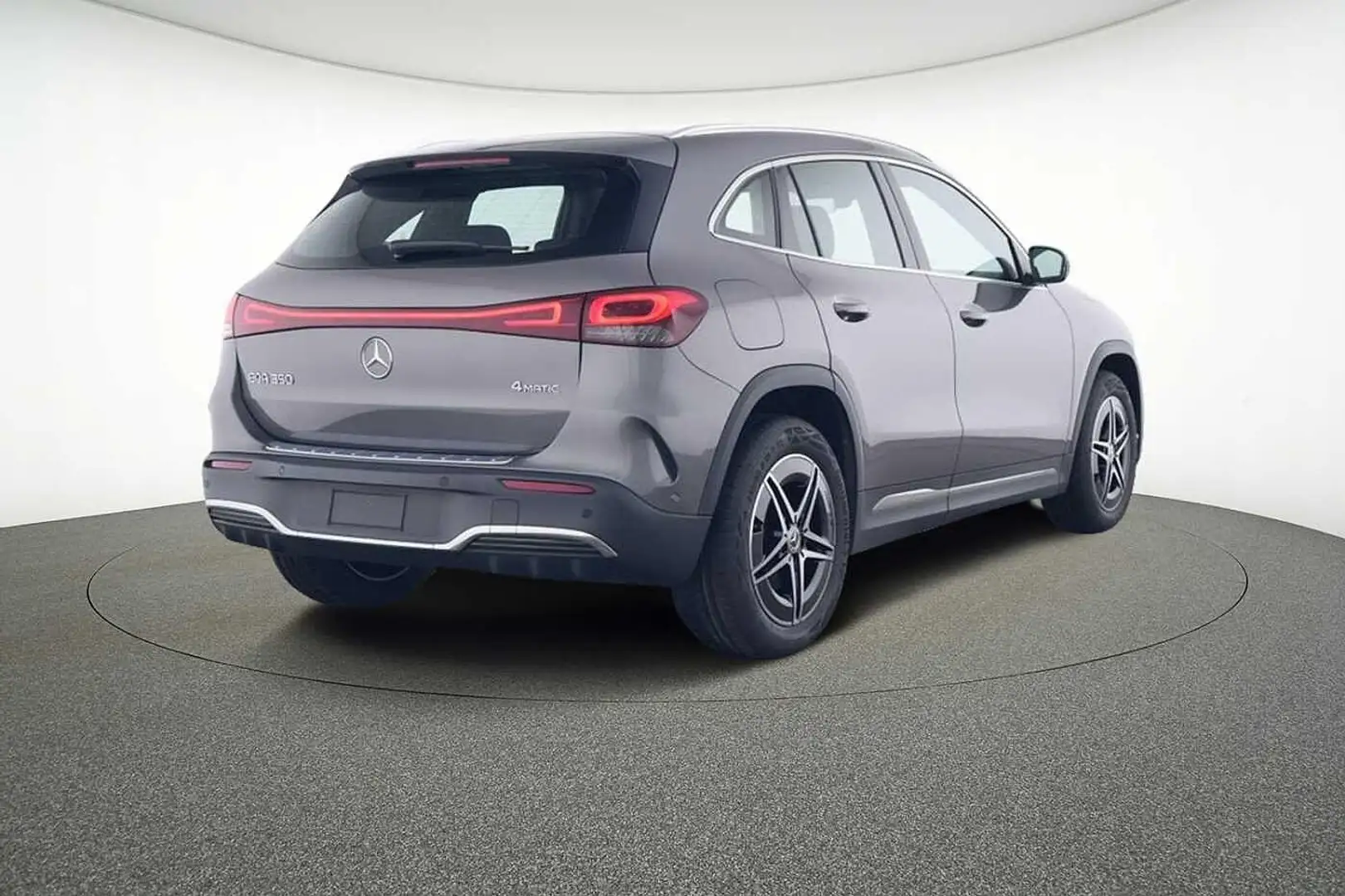 Mercedes-Benz EQA 350 4MATIC AMG LINE Gris - 2