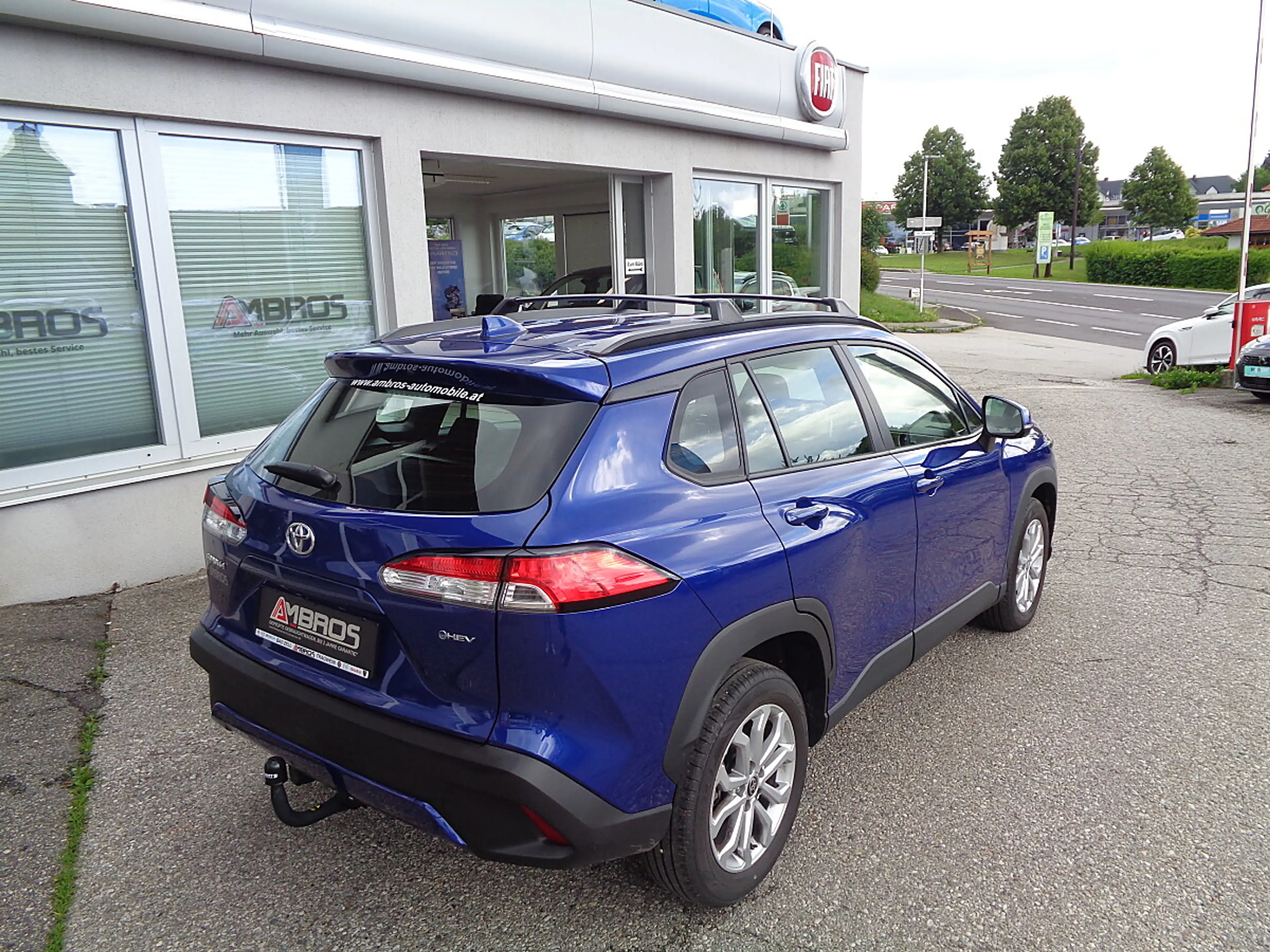 Toyota Corolla Cross 1,8 Hybrid Active 2WD - AHK- WSS BEHEIZBAR - LE... — photo 3