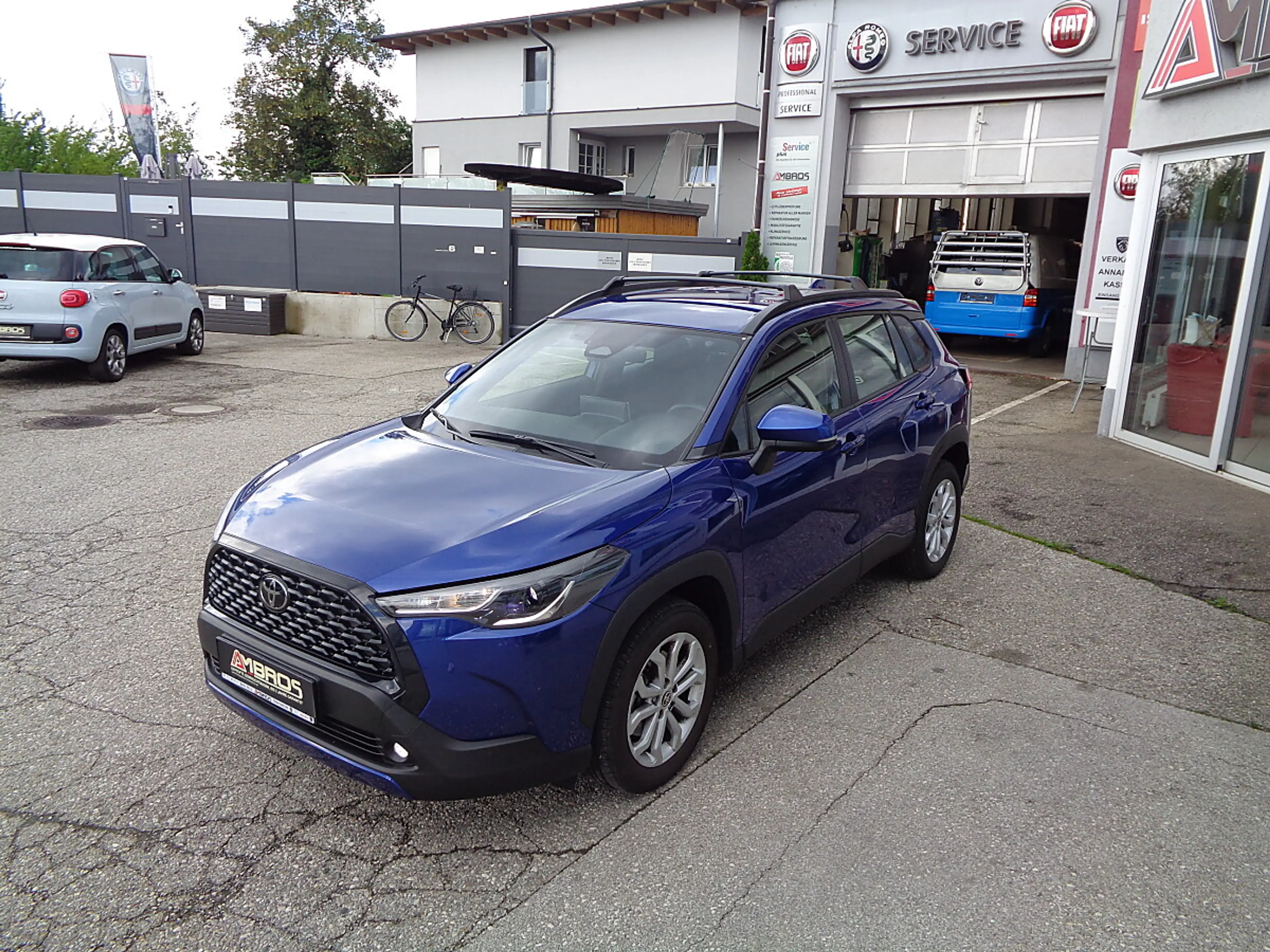 Toyota Corolla Cross 1,8 Hybrid Active 2WD - AHK- WSS BEHEIZBAR - LE... — photo 10