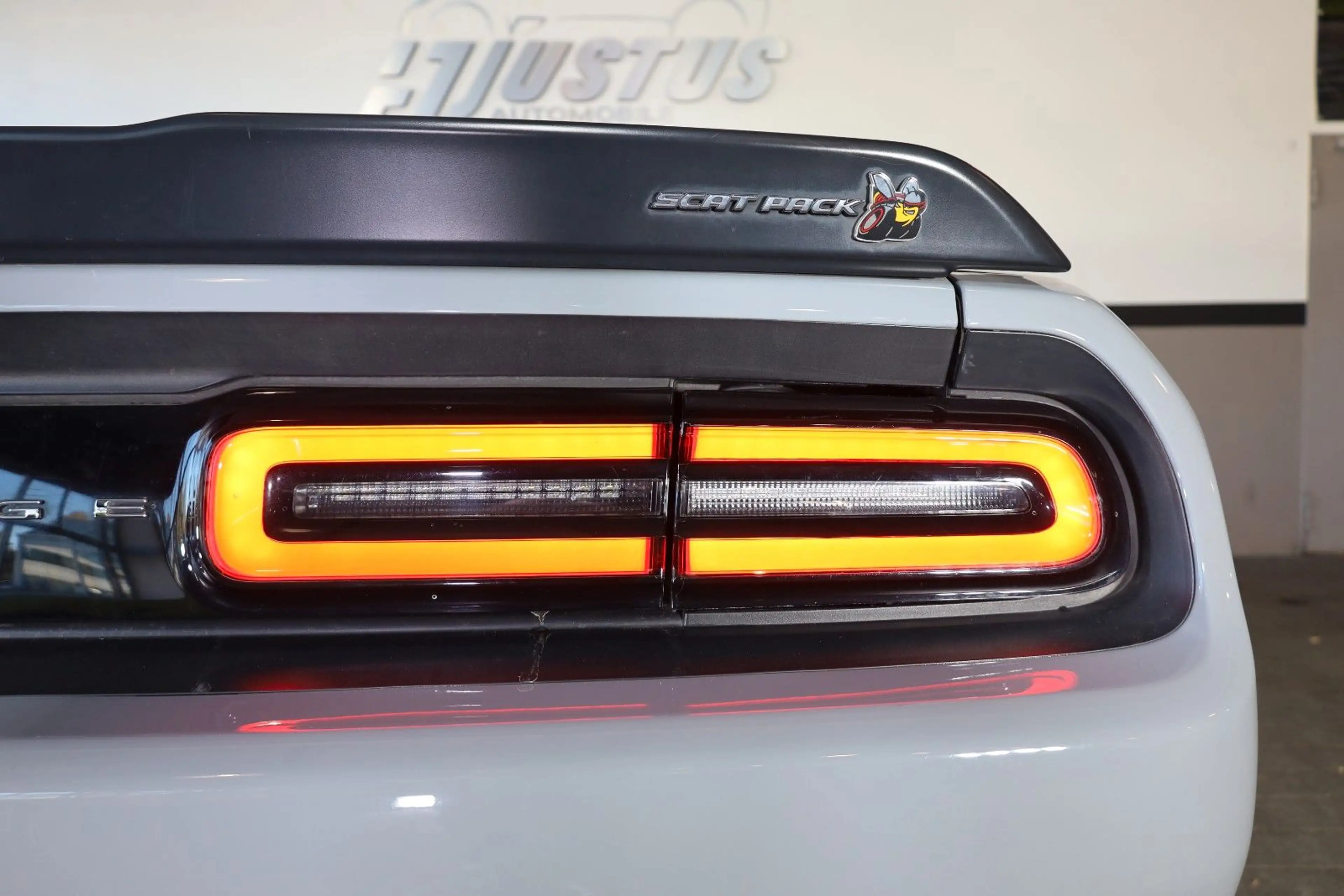 Dodge Challenger 6.4 SRT ScatPack/PerfPages/Alpine/R20 — photo 7
