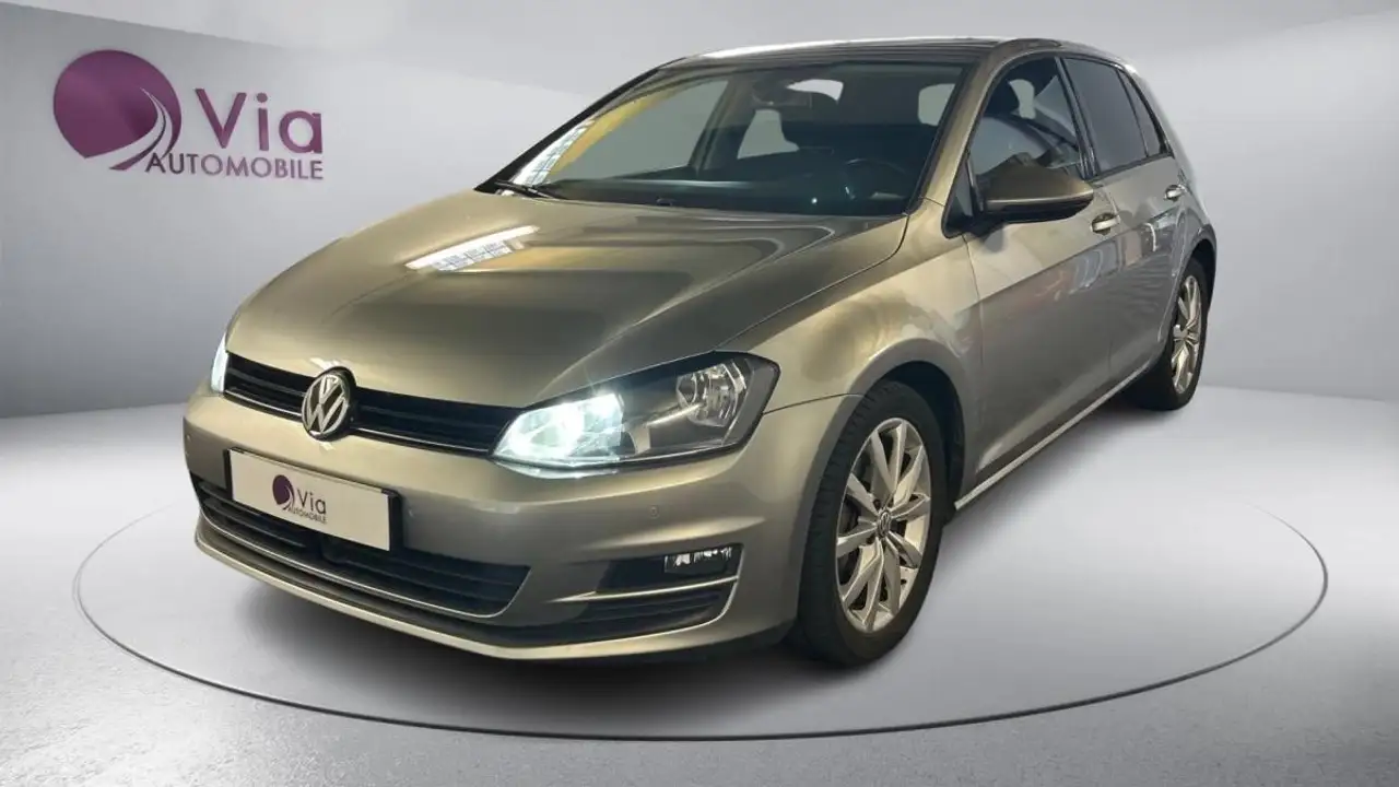 Volkswagen Golf 1.6 TDI 105 buemotion TRENDLINE