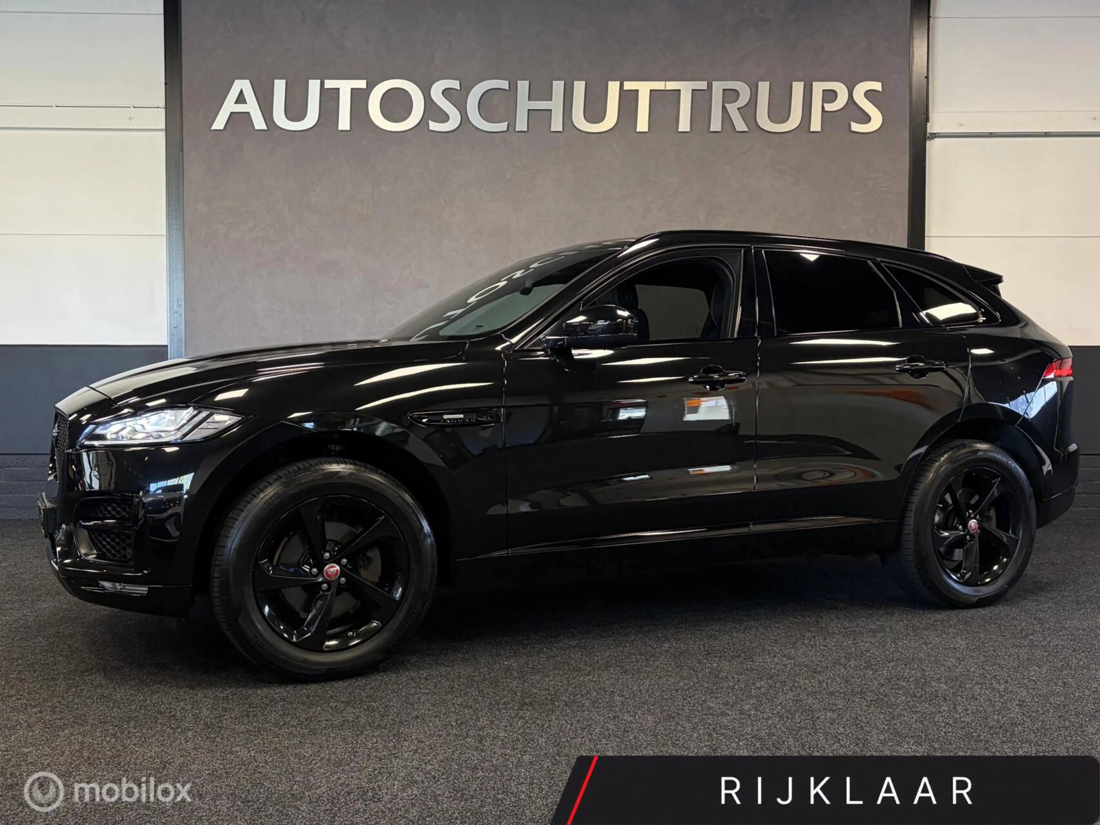 Jaguar F-Pace 2.0 R-Sport AWD LED / LEDER / MERIDIAN / PDC / NAV