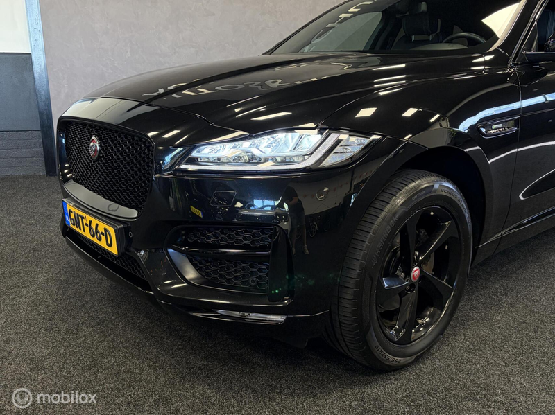 Jaguar F-Pace 2.0 R-Sport AWD LED / LEDER / MERIDIAN / PDC / NAV — photo 3