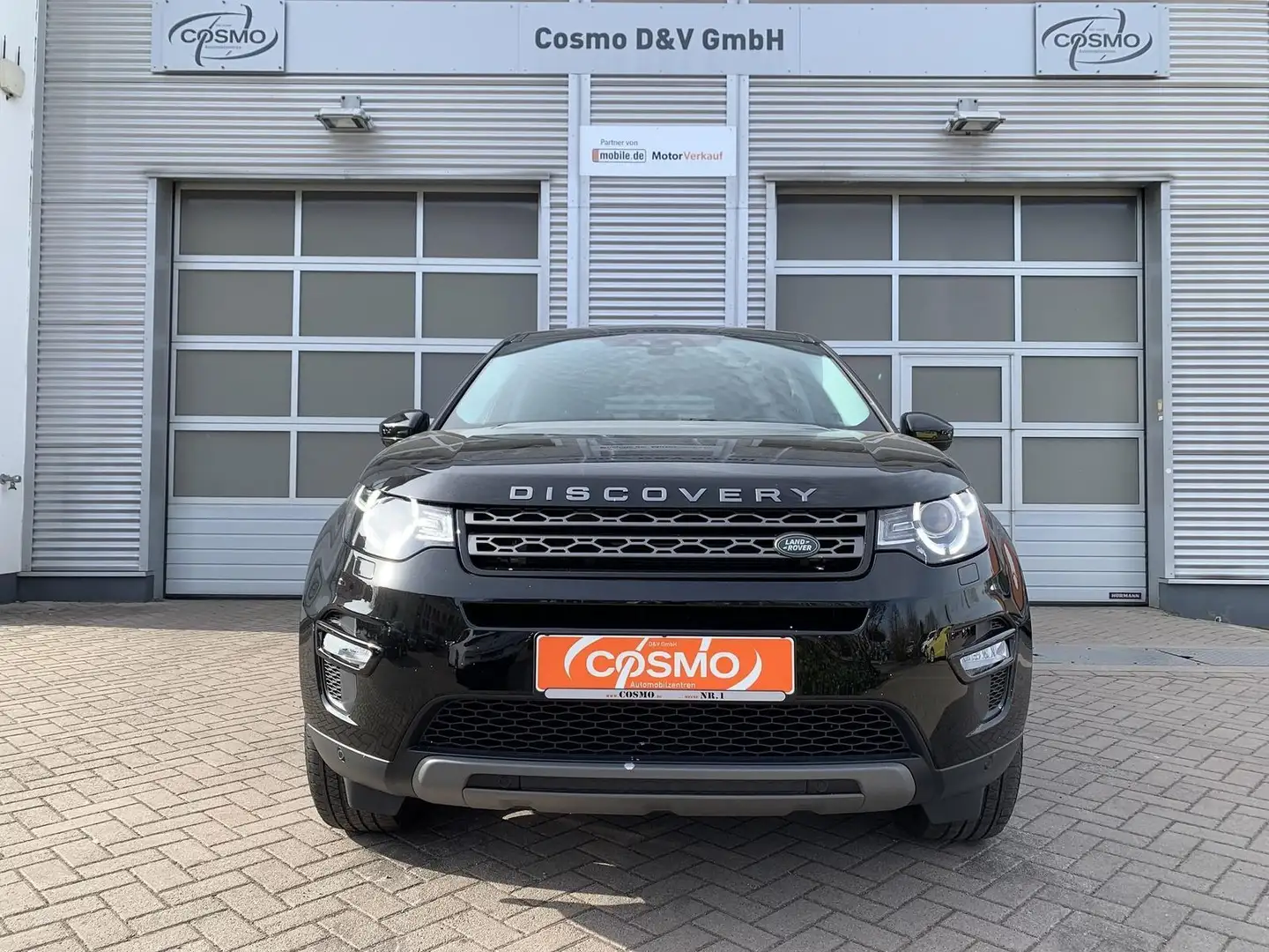 Land Rover Discovery Sport SE AWD Xenon+Pano+Sound Schwarz - 2