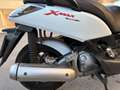 Yamaha X-Max 250 Alb - thumbnail 4