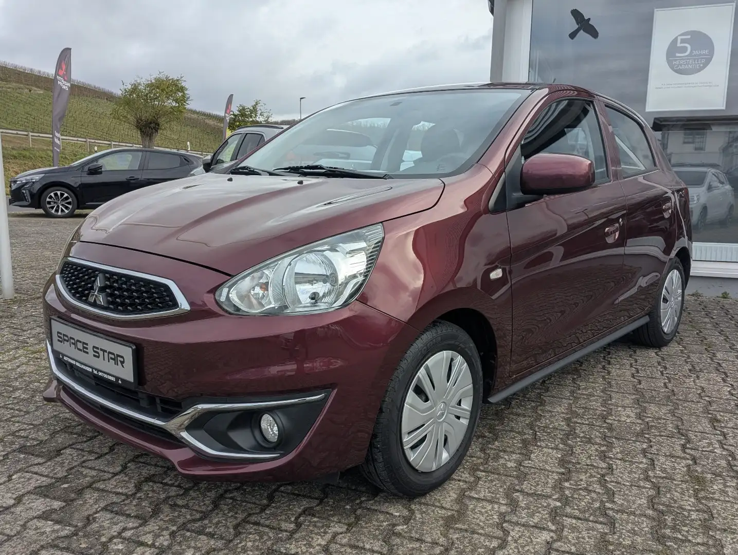 Mitsubishi Space Star Edition 1.0 Klimaanlage Rot - 1