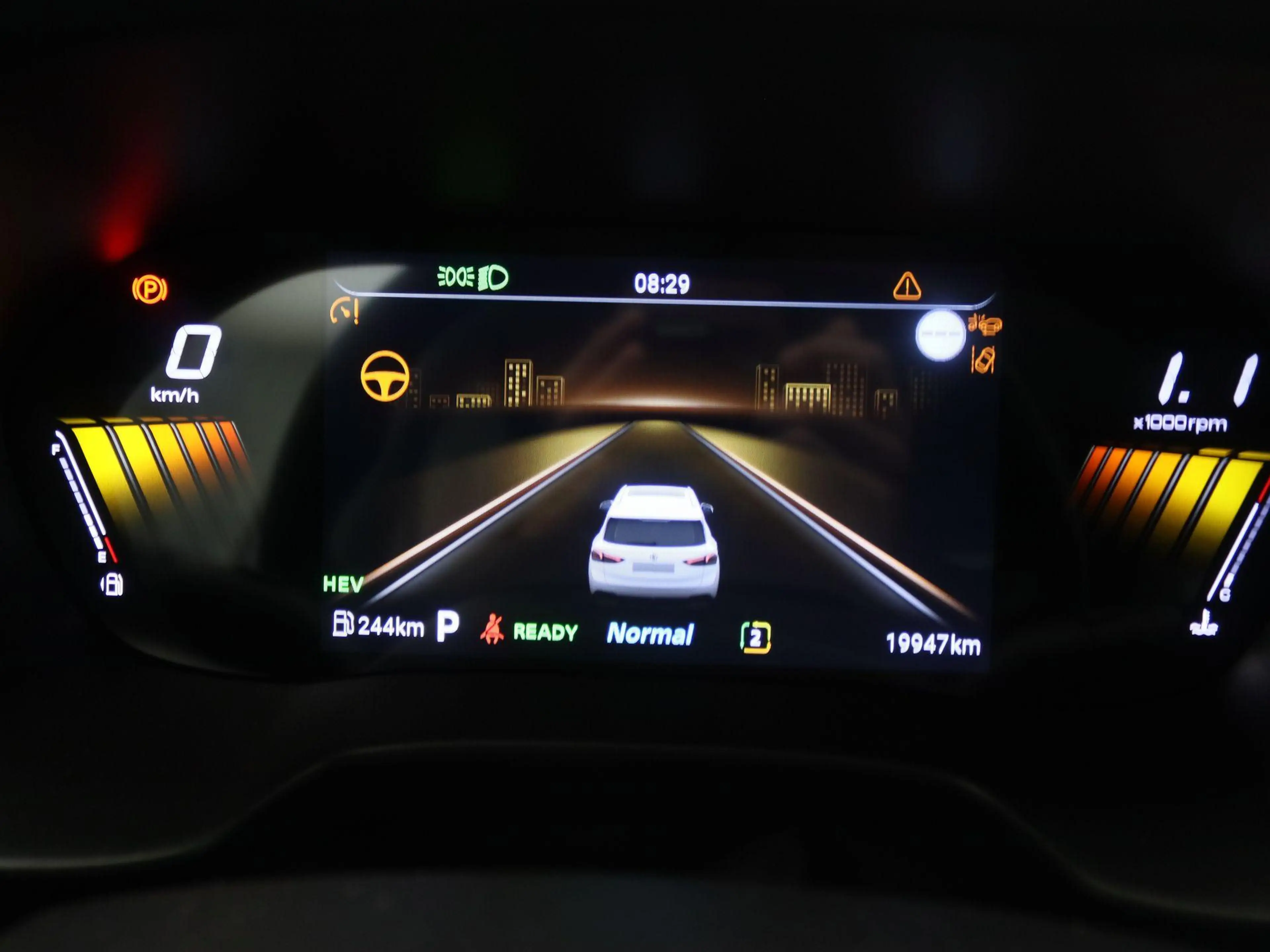MG ZS 1.5 Hybrid+ Aut. Luxury — photo 8