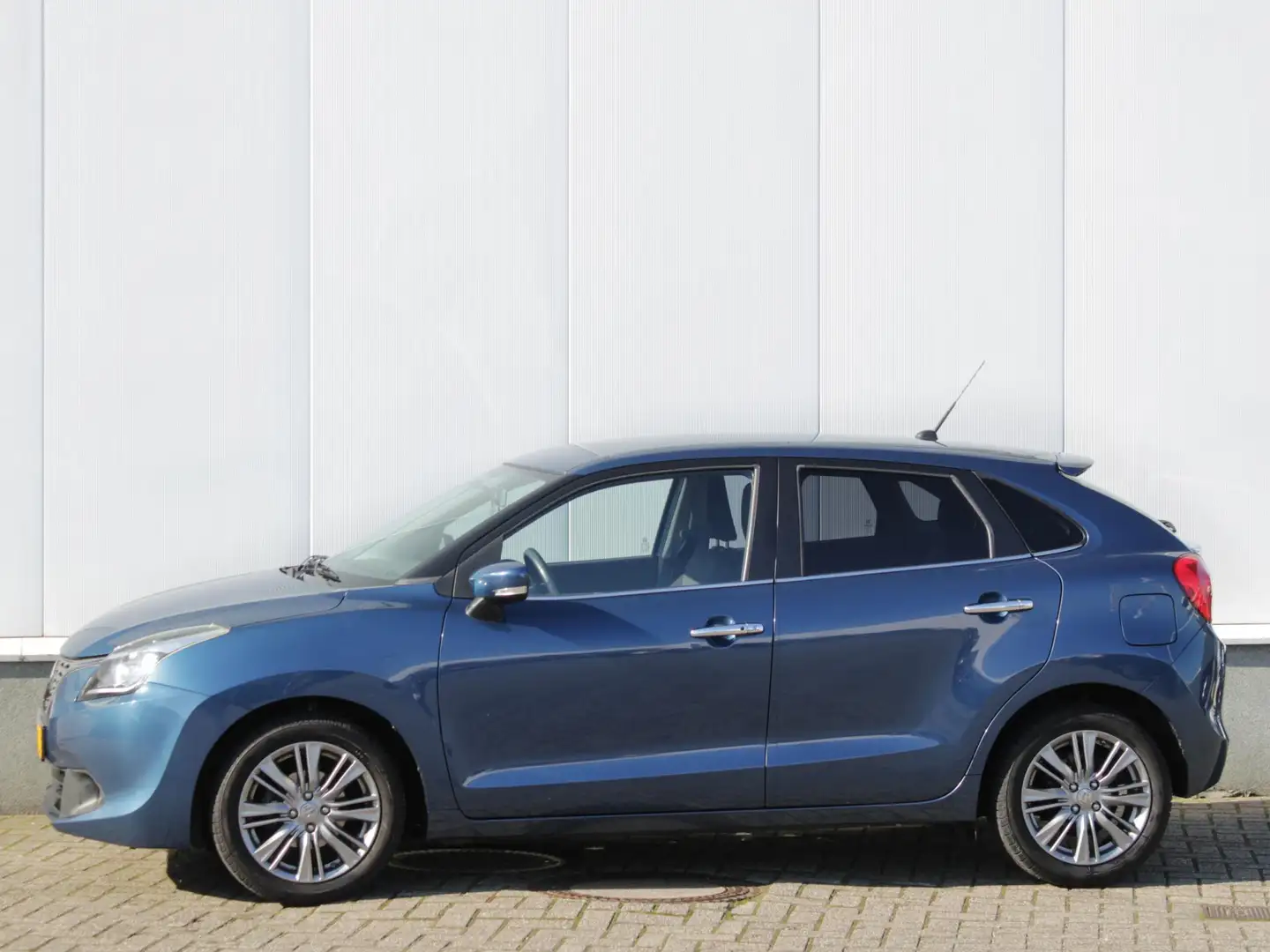 Suzuki Baleno 1.0 Boosterjet High Executive | Navi | Adap. Cruis Blauw - 2