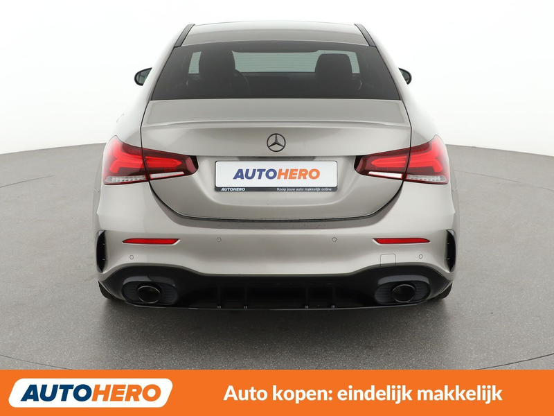 Mercedes-Benz A 200 A 200 AMG Line — photo 5