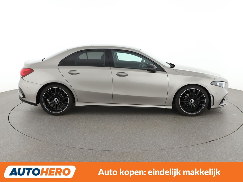 Mercedes-Benz A 200 A 200 AMG Line — photo 7