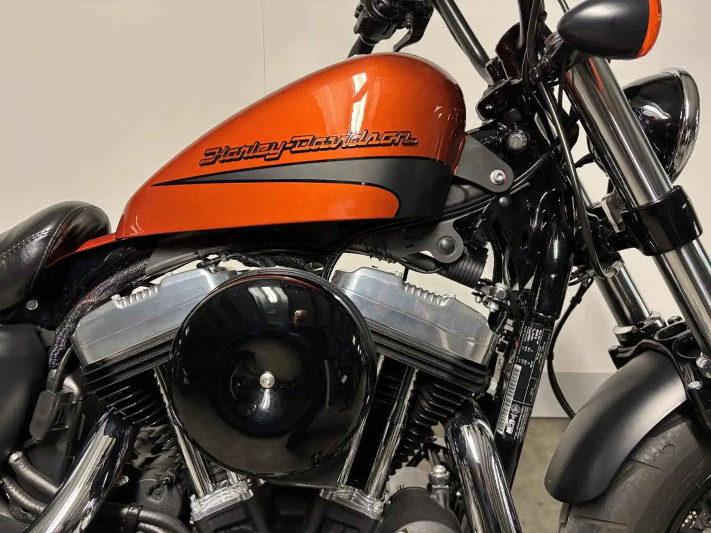 Harley-Davidson Sportster Forty Eight XL1200X Oranžová - 2
