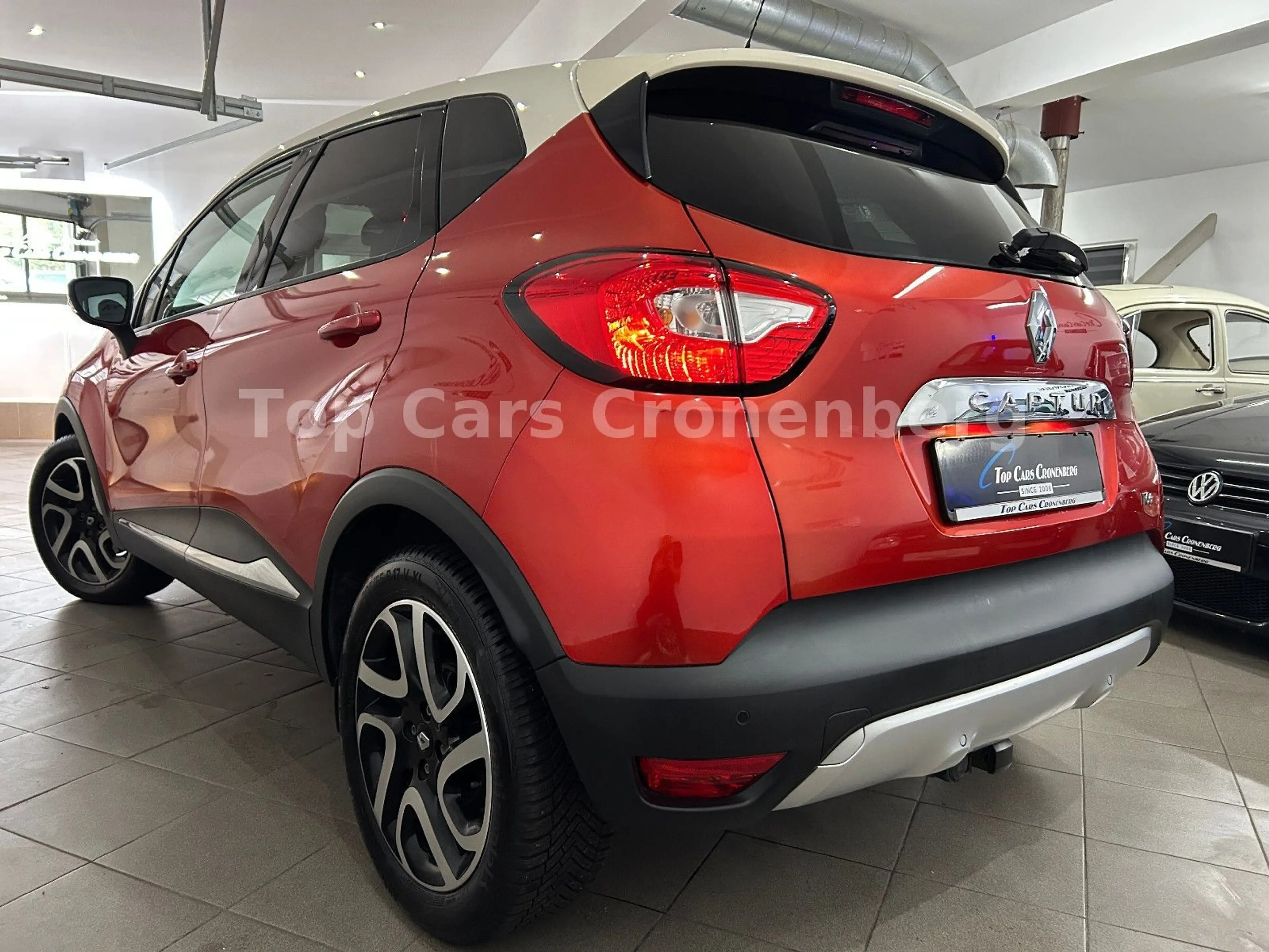 Renault Captur Helly Hansen*1.HD*15Tkm*Automatik*Leder*d — photo 4