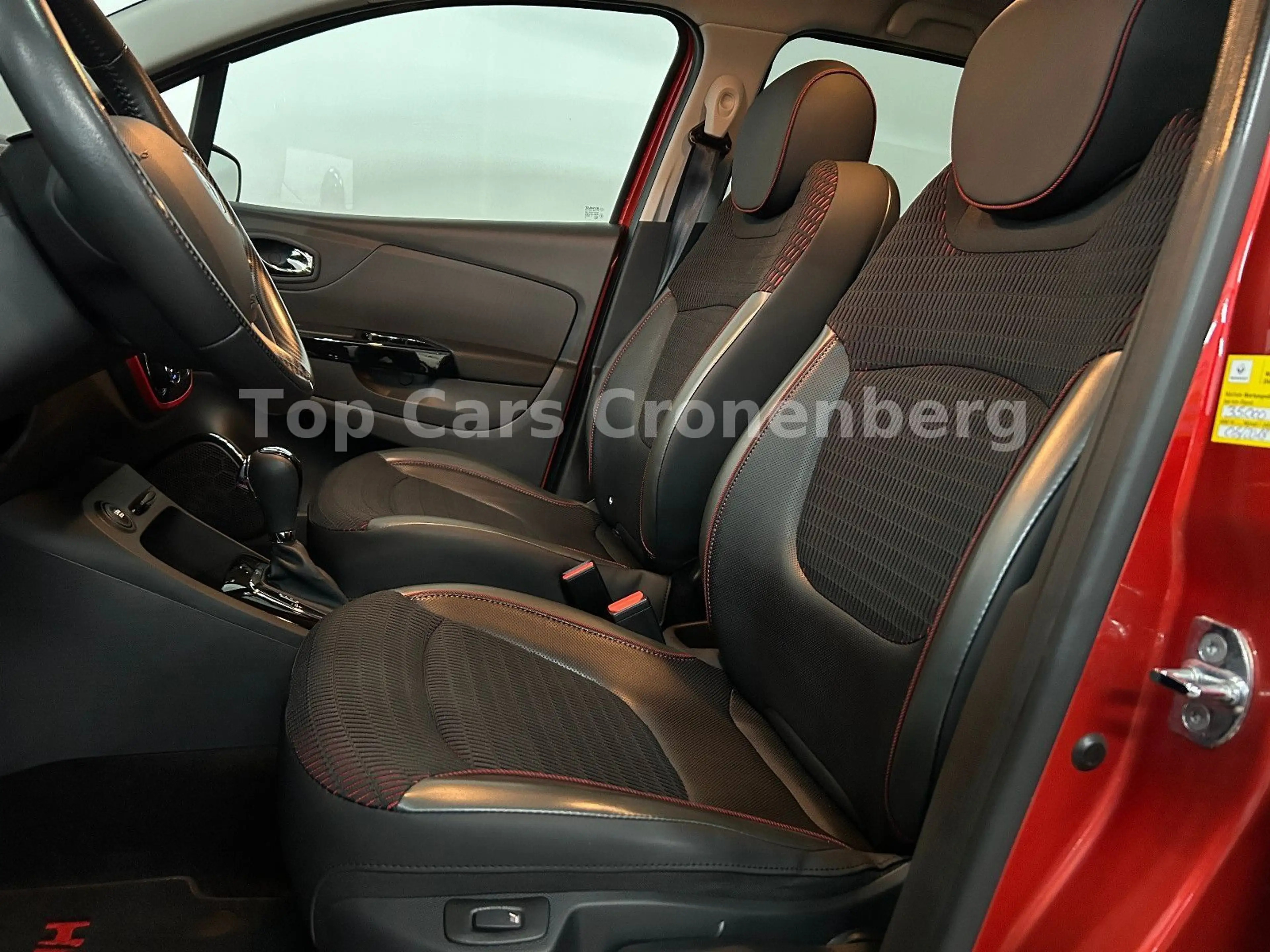 Renault Captur Helly Hansen*1.HD*15Tkm*Automatik*Leder*d — photo 5