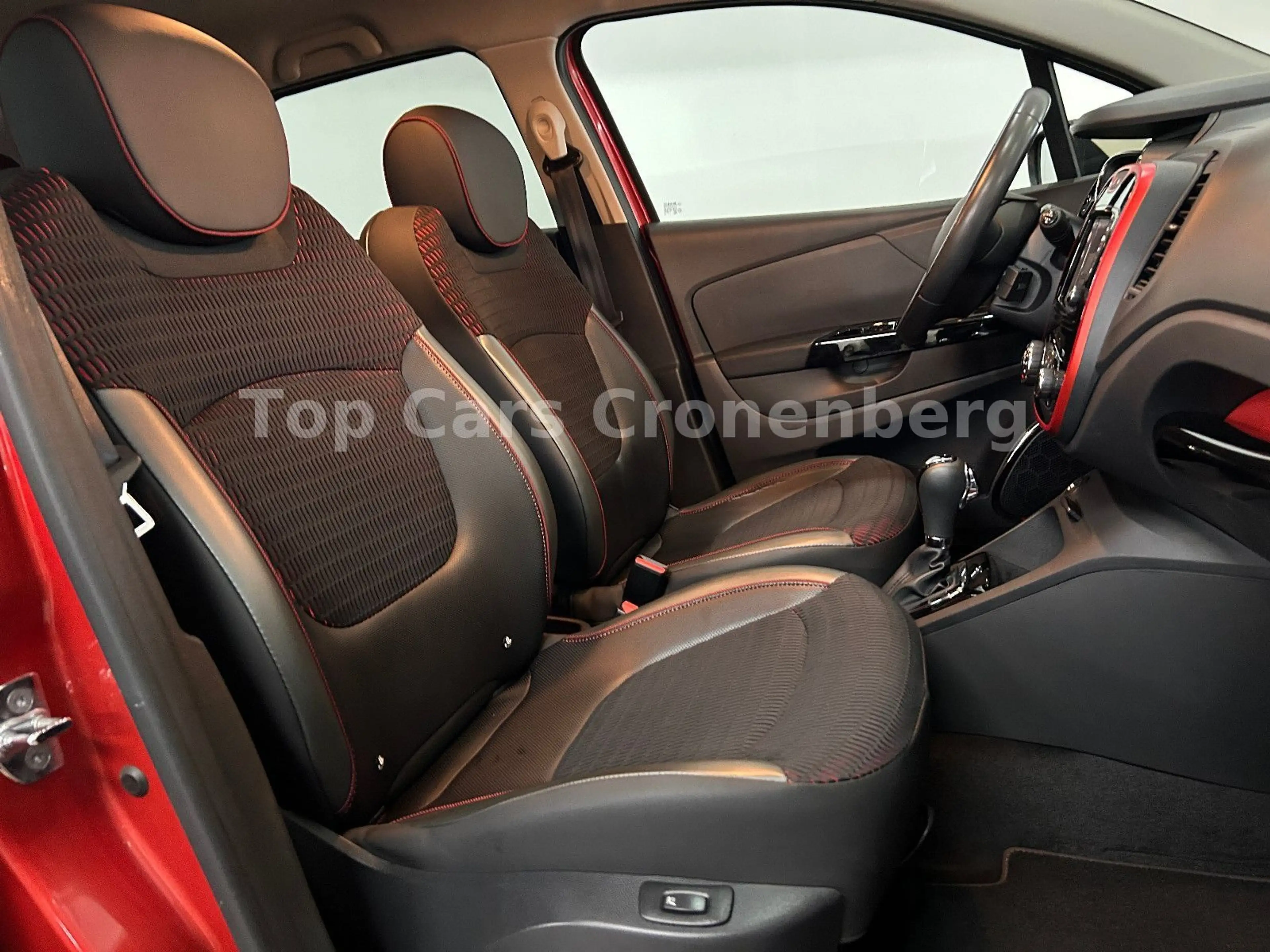 Renault Captur Helly Hansen*1.HD*15Tkm*Automatik*Leder*d — photo 7