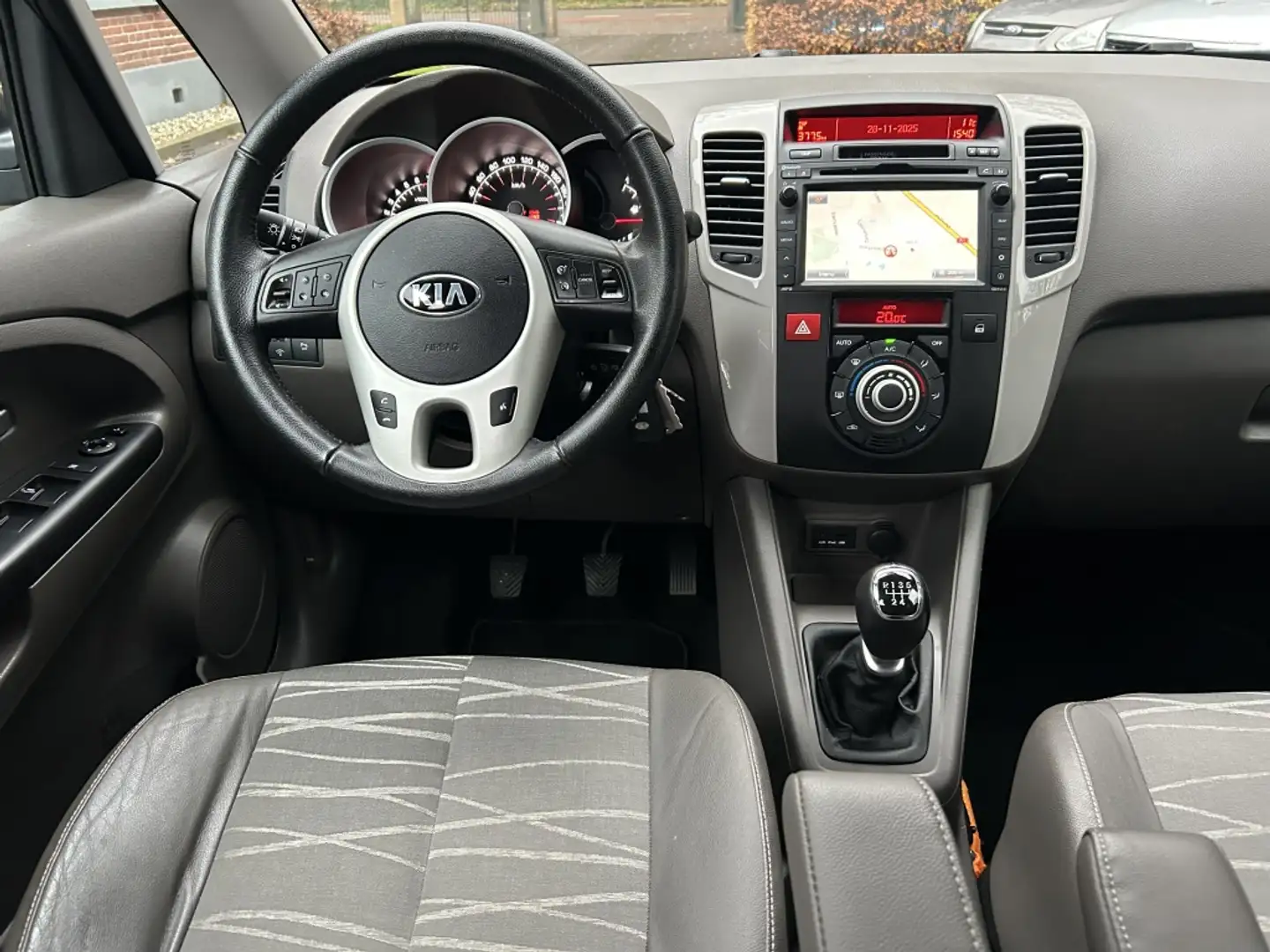 Kia Venga 1.4 CVVT Super Pack Navi, Camera, Trekhaak, LMV Gris - 2