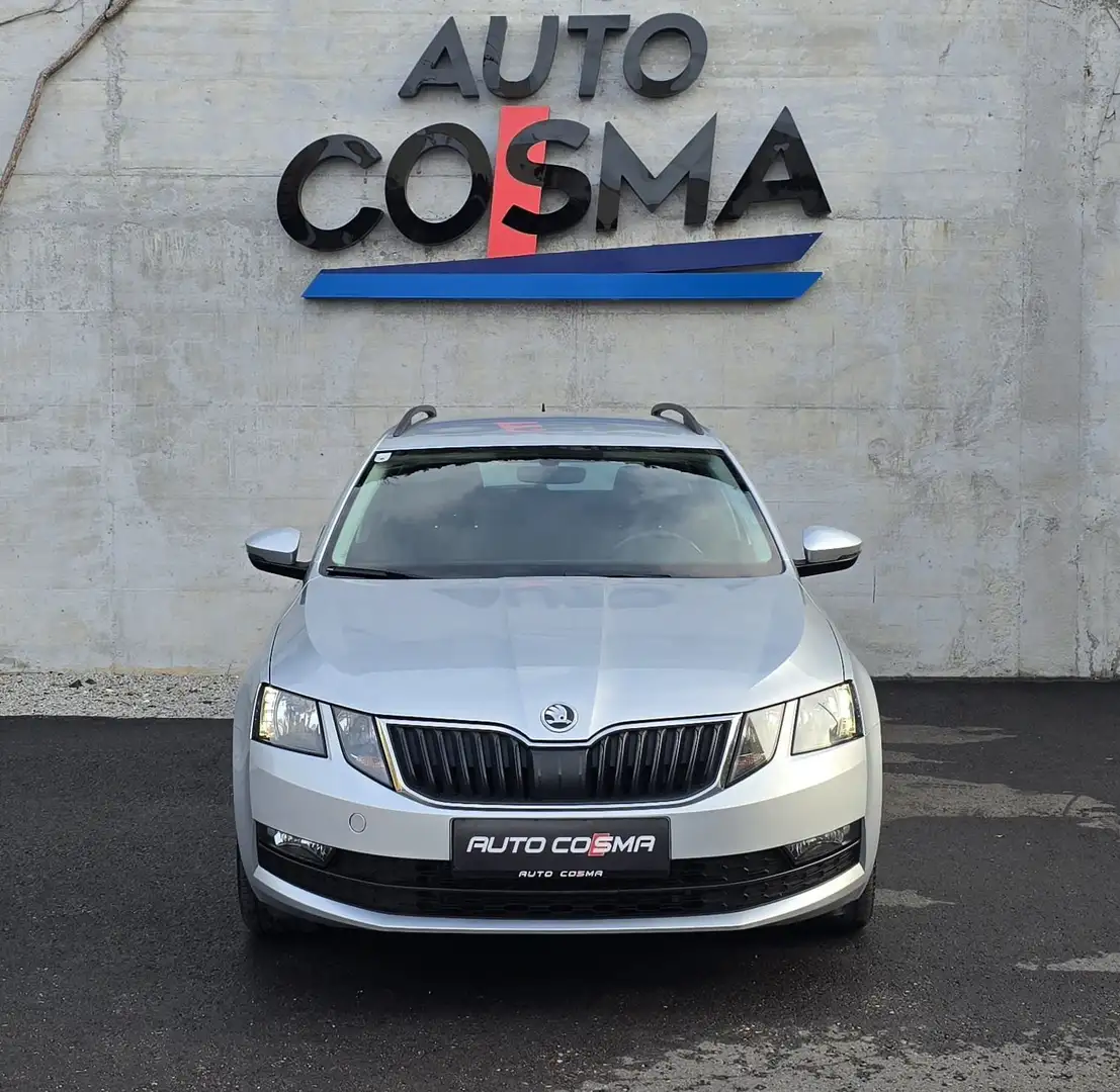 Skoda Octavia Ambition Grau - 2